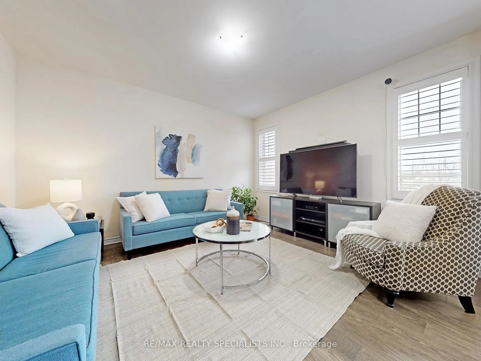 Photo 4 of 1442 Orr Terrace, Milton, Ford — HOMEH