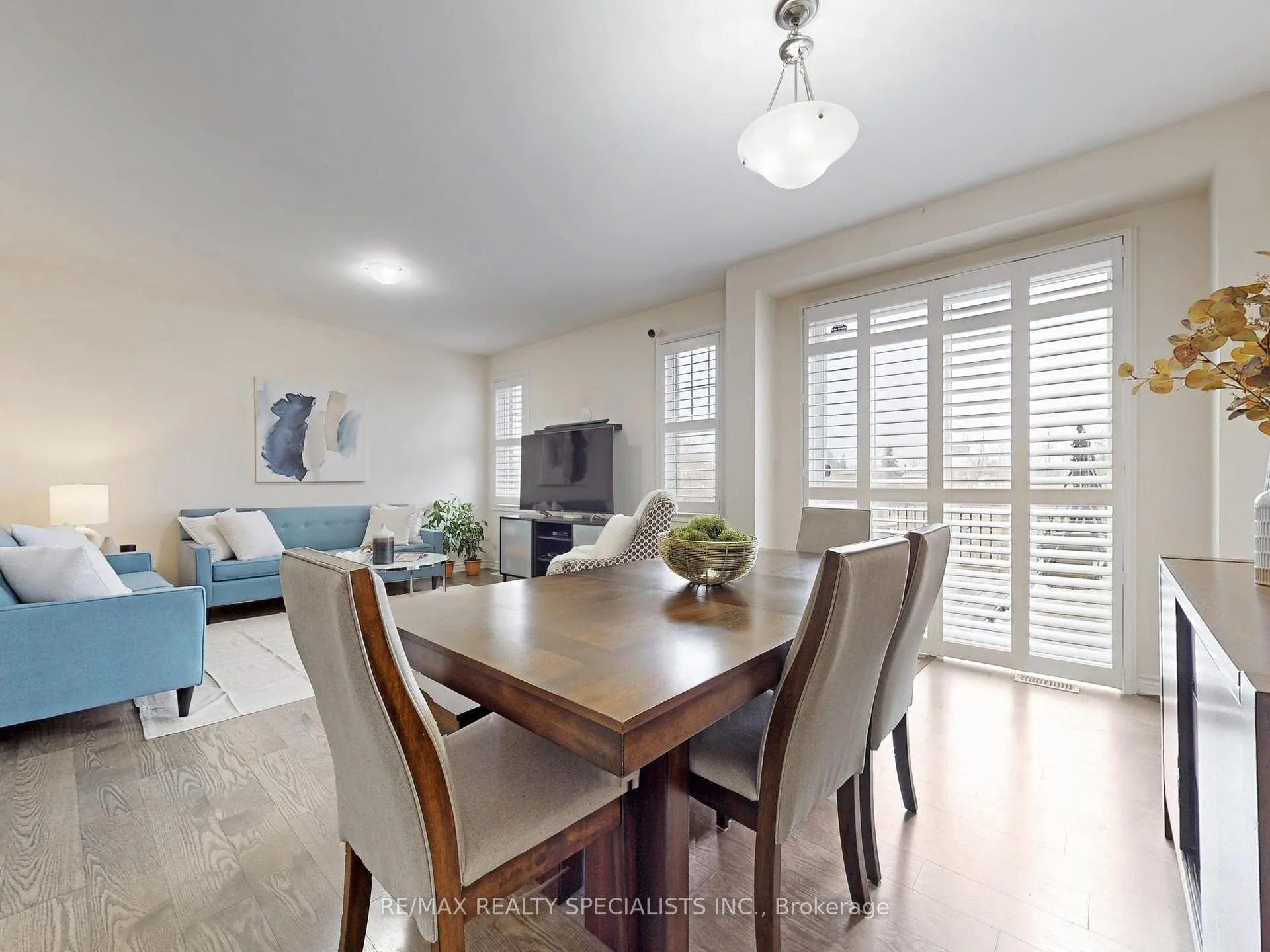 Photo 9 of 1442 Orr Terrace, Milton, Ford — HOMEH