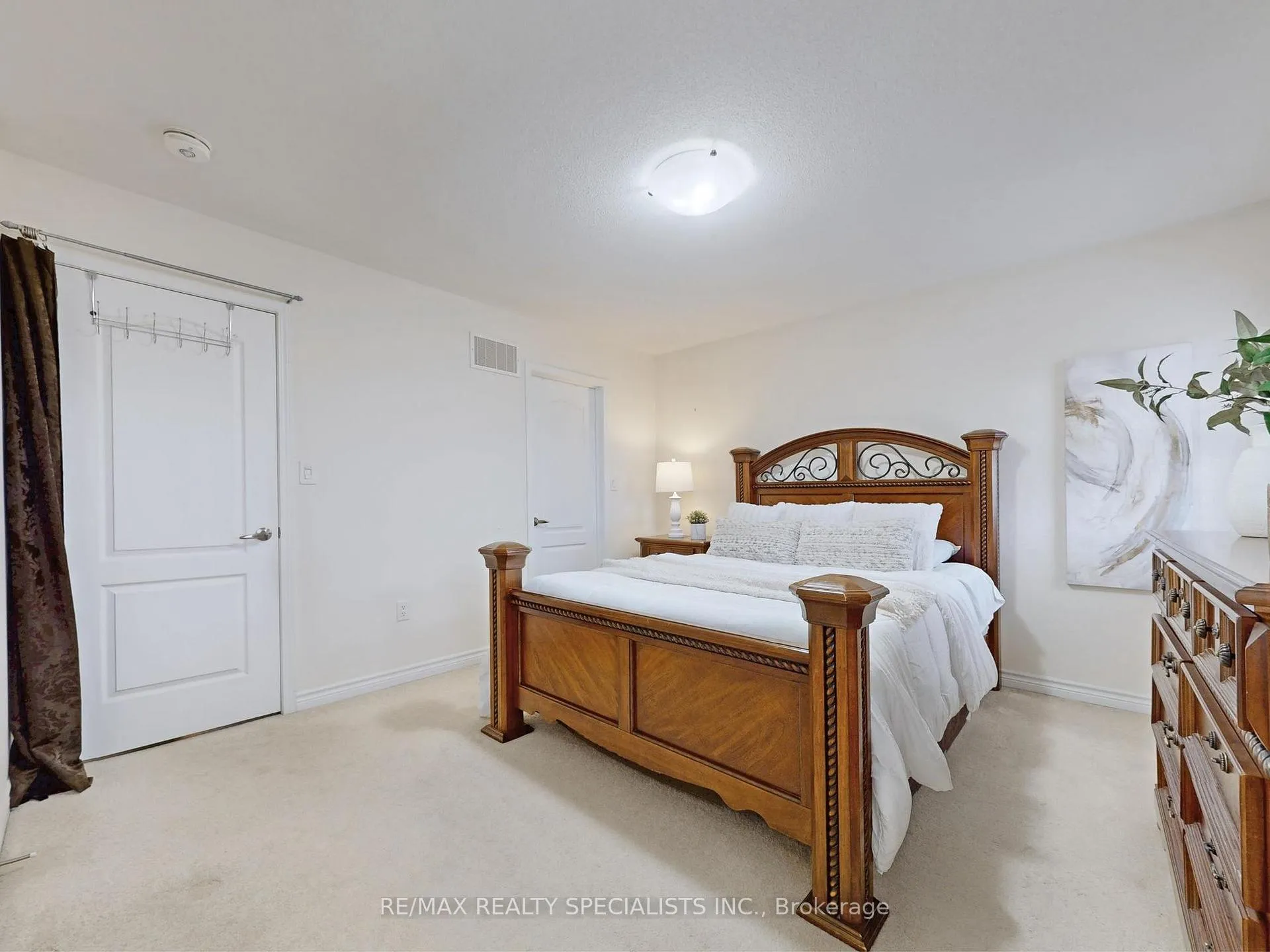 Photo 21 of 1442 Orr Terrace, Milton, Ford — HOMEH