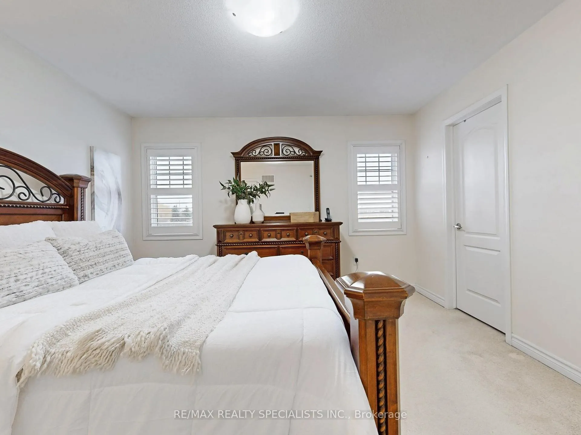 Photo 22 of 1442 Orr Terrace, Milton, Ford — HOMEH