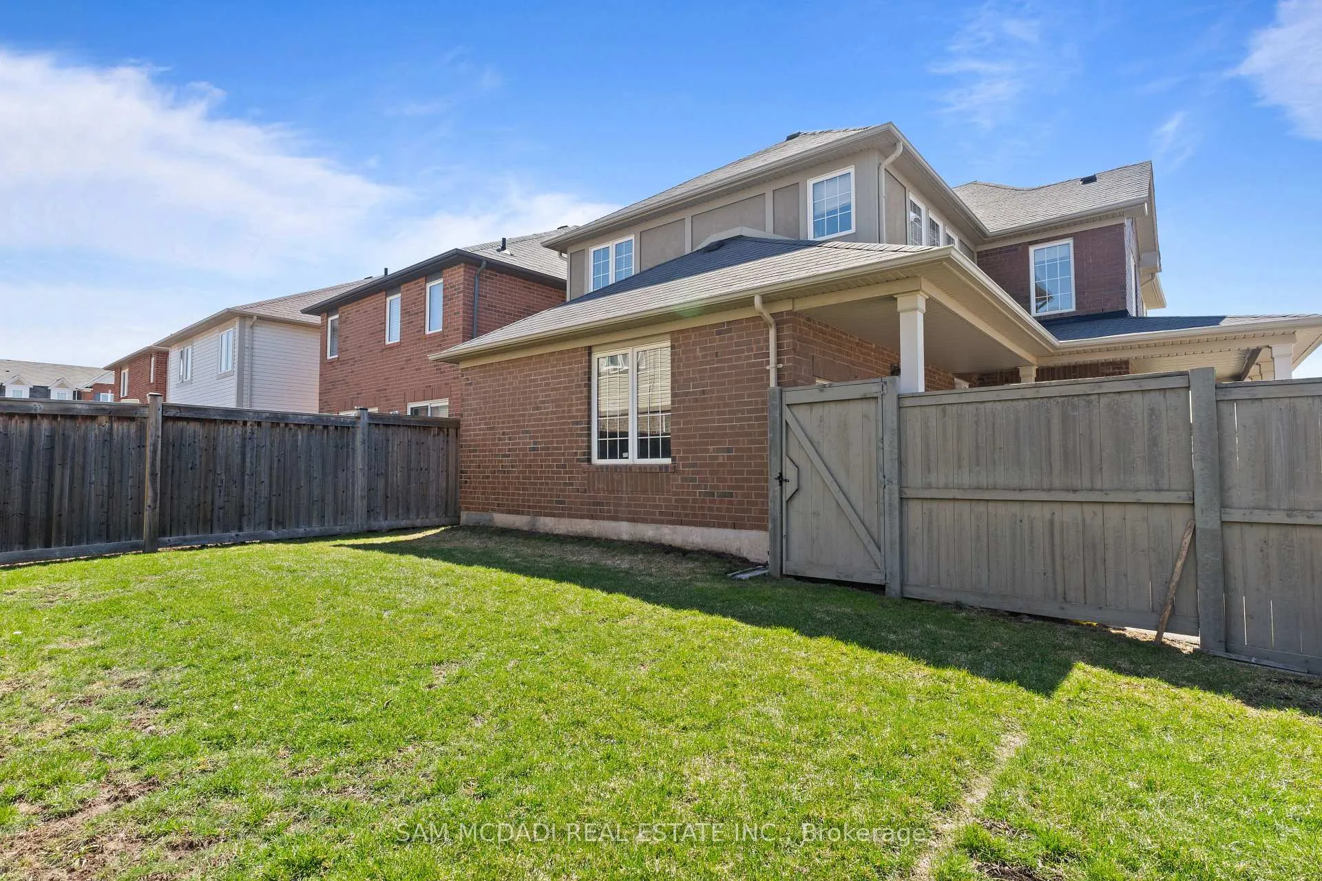 Photo 38 of 35 Haverty Trail, Brampton, Northwest Brampton — HOMEH