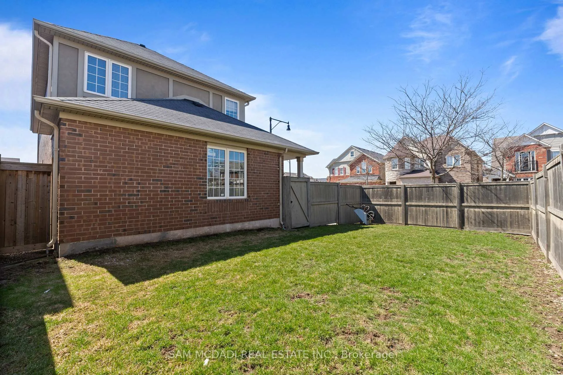 Photo 39 of 35 Haverty Trail, Brampton, Northwest Brampton — HOMEH