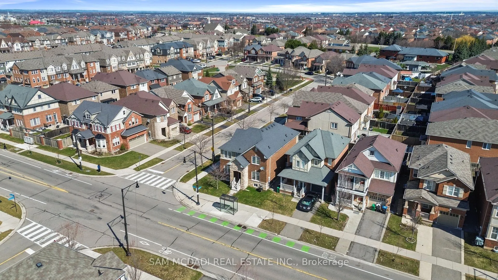 Photo 40 of 35 Haverty Trail, Brampton, Northwest Brampton — HOMEH