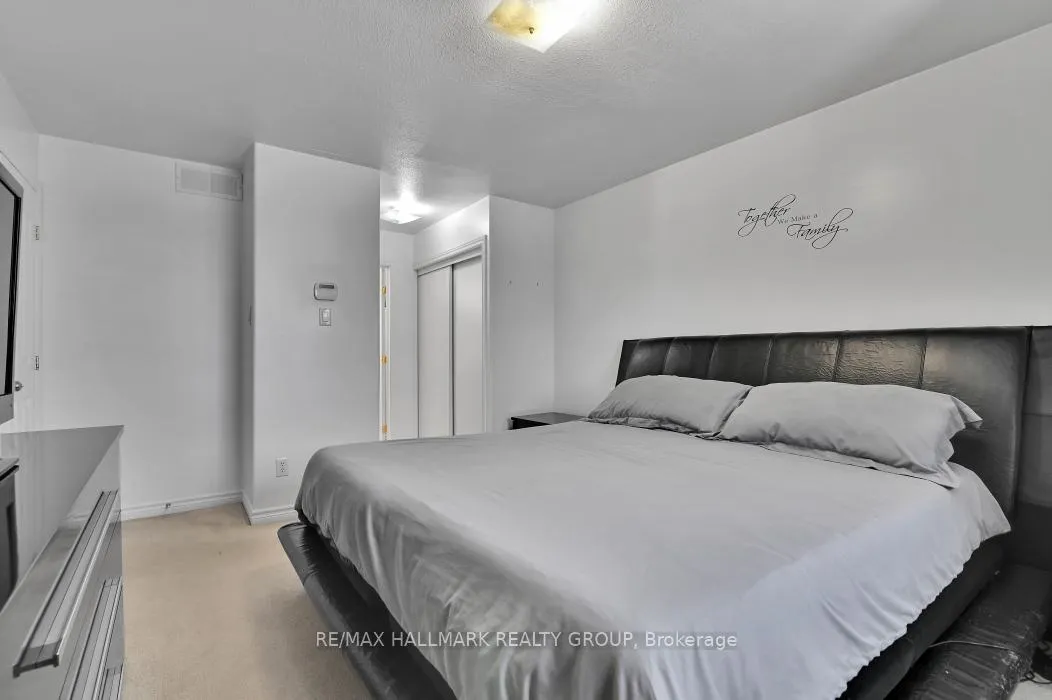 Photo 20 of 702 Mud Creek Crescent, Ottawa, Riverside South/Gloucester Glen — HOMEH