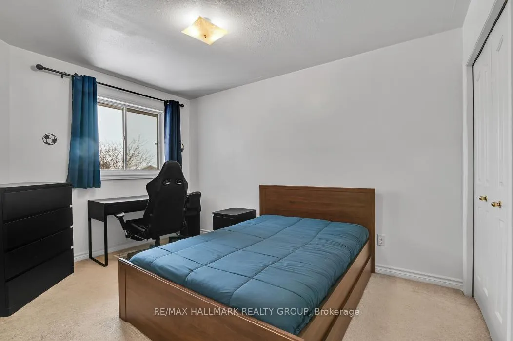 Photo 26 of 702 Mud Creek Crescent, Ottawa, Riverside South/Gloucester Glen — HOMEH