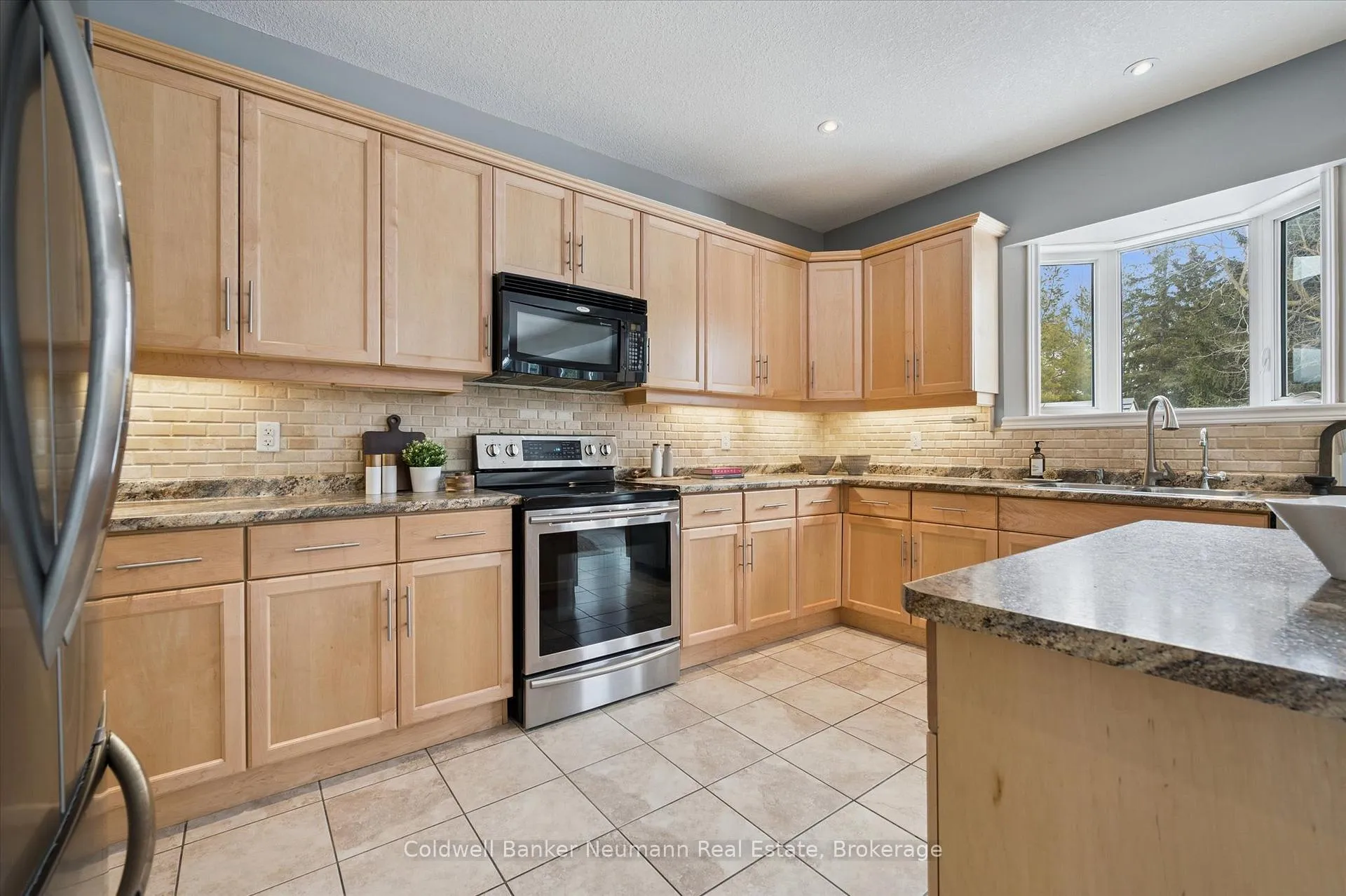 Photo 12 of 46 Clegg Road, Centre Wellington, Elora/Salem — HOMEH