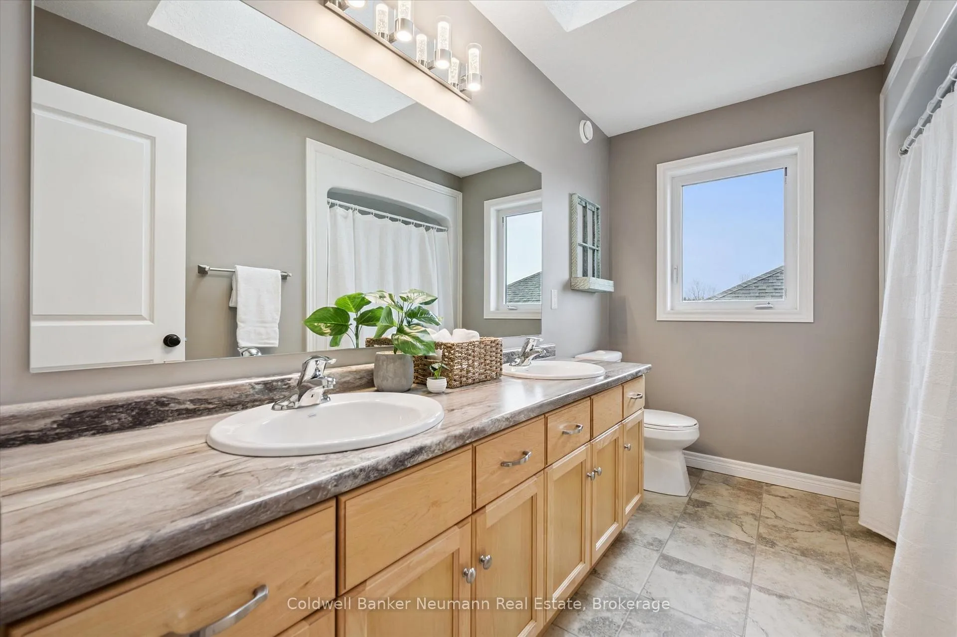 Photo 27 of 46 Clegg Road, Centre Wellington, Elora/Salem — HOMEH