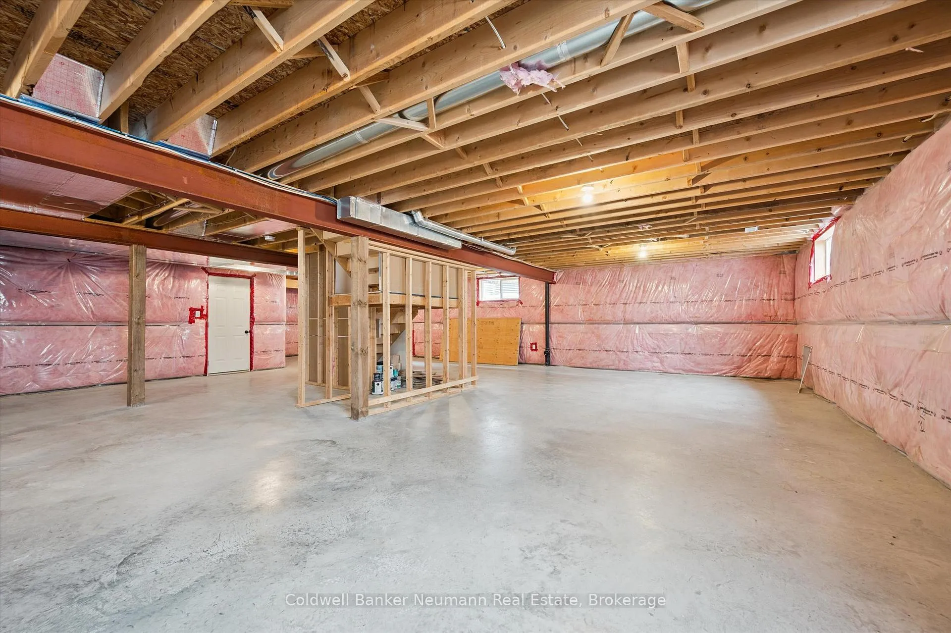 Photo 36 of 46 Clegg Road, Centre Wellington, Elora/Salem — HOMEH