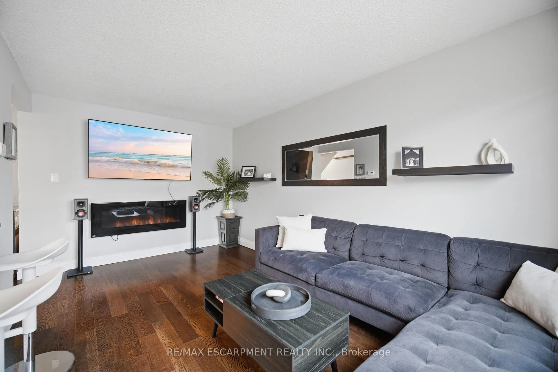 Photo 6 of Unit 68, 1350 Limeridge Road E, Hamilton, Trenholme — HOMEH