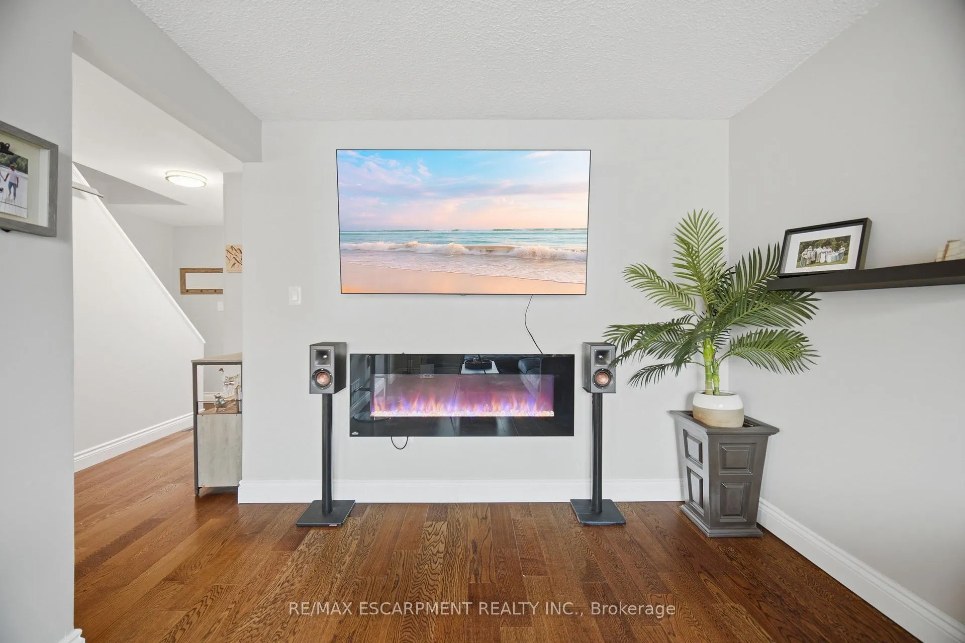 Photo 7 of Unit 68, 1350 Limeridge Road E, Hamilton, Trenholme — HOMEH