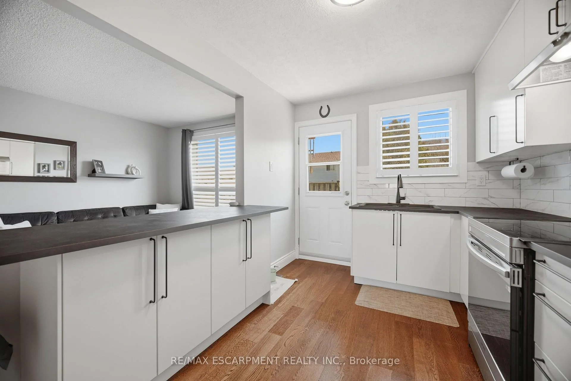 Photo 11 of Unit 68, 1350 Limeridge Road E, Hamilton, Trenholme — HOMEH