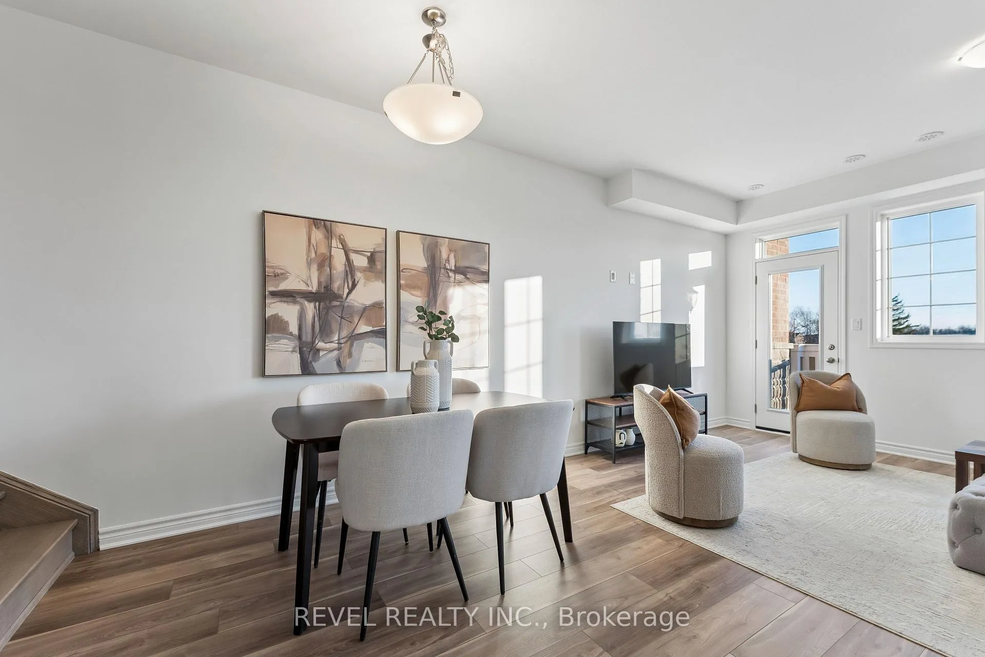 Photo 10 of 11 Vimy Ridge Road, Brampton, Northwest Brampton — HOMEH