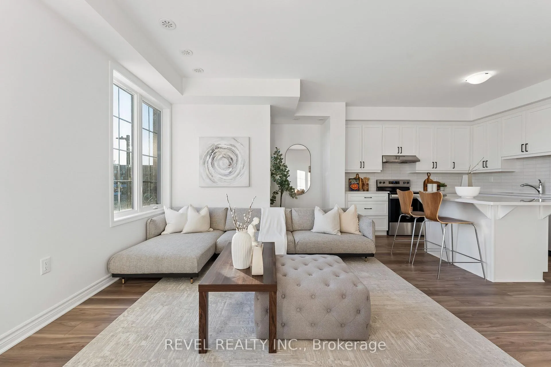 Photo 13 of 11 Vimy Ridge Road, Brampton, Northwest Brampton — HOMEH