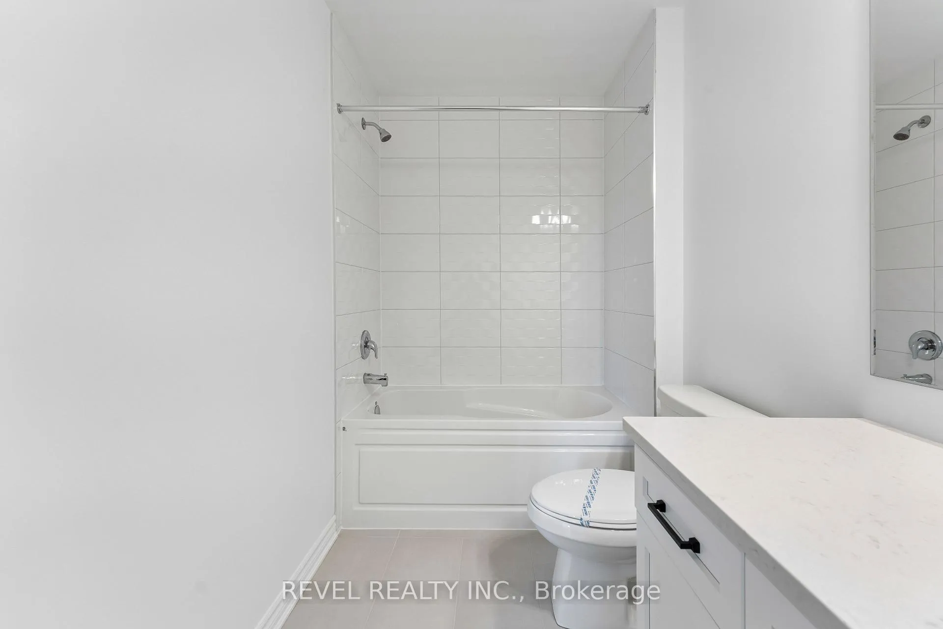 Photo 36 of 11 Vimy Ridge Road, Brampton, Northwest Brampton — HOMEH