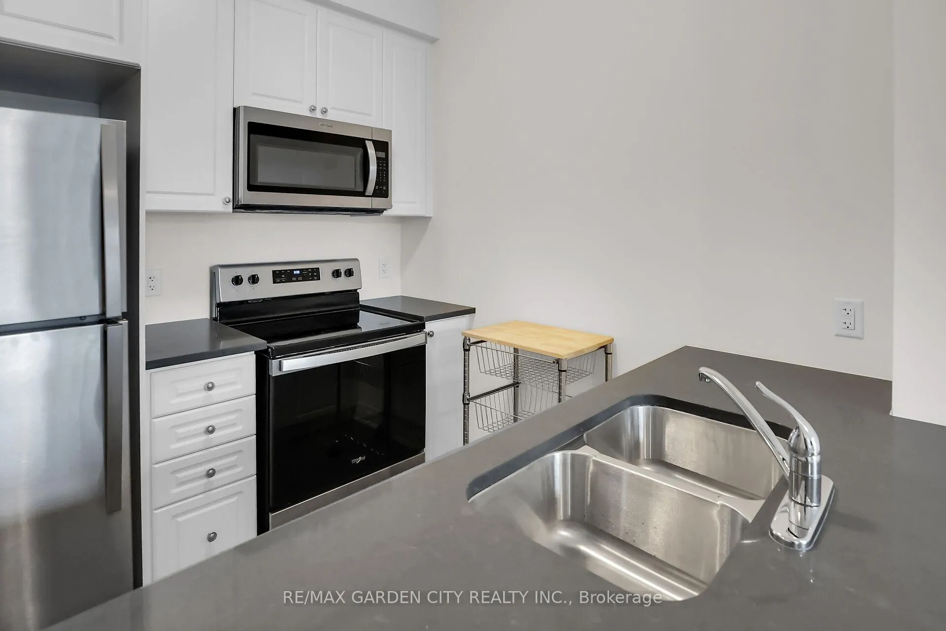 Photo 24 of Unit 431, 16 Concord Place, Grimsby, Grimsby Beach — HOMEH