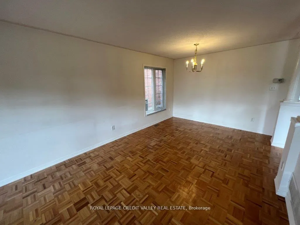Photo 4 of 44 Australia Drive, Brampton, Sandringham-Wellington — HOMEH