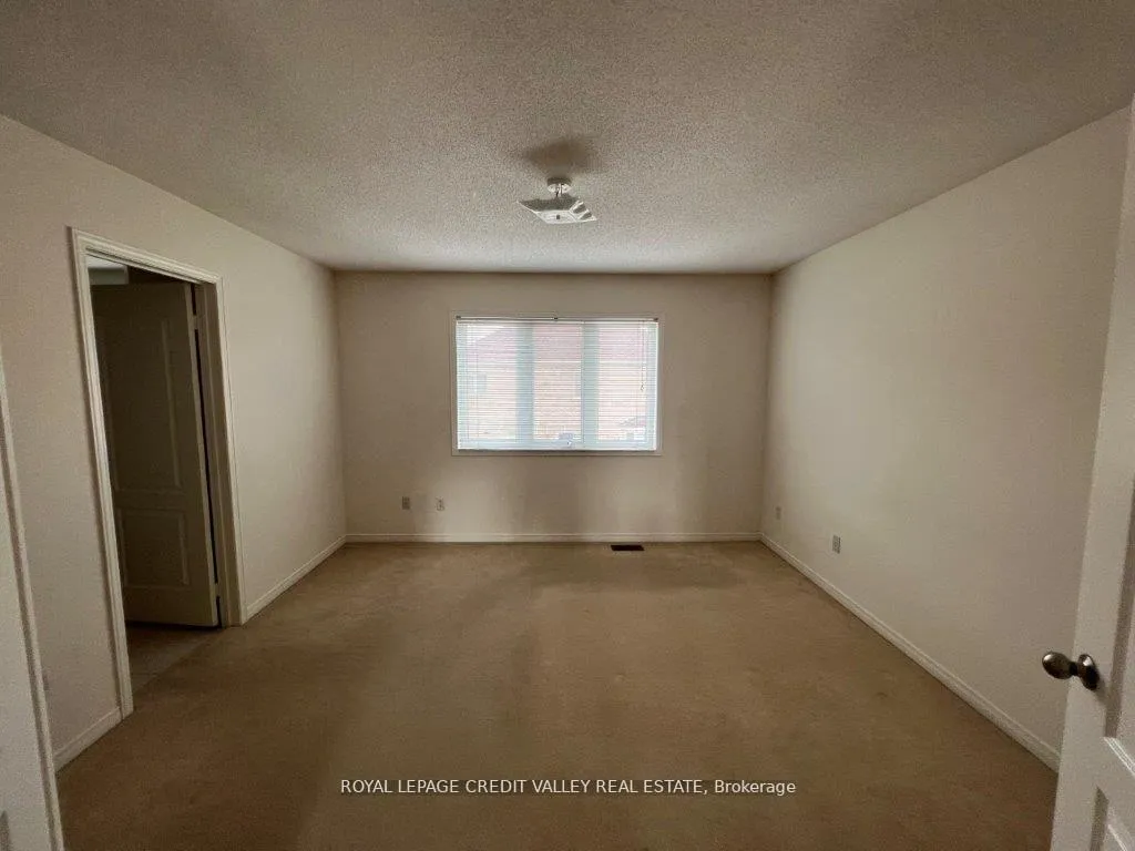 Photo 18 of 44 Australia Drive, Brampton, Sandringham-Wellington — HOMEH