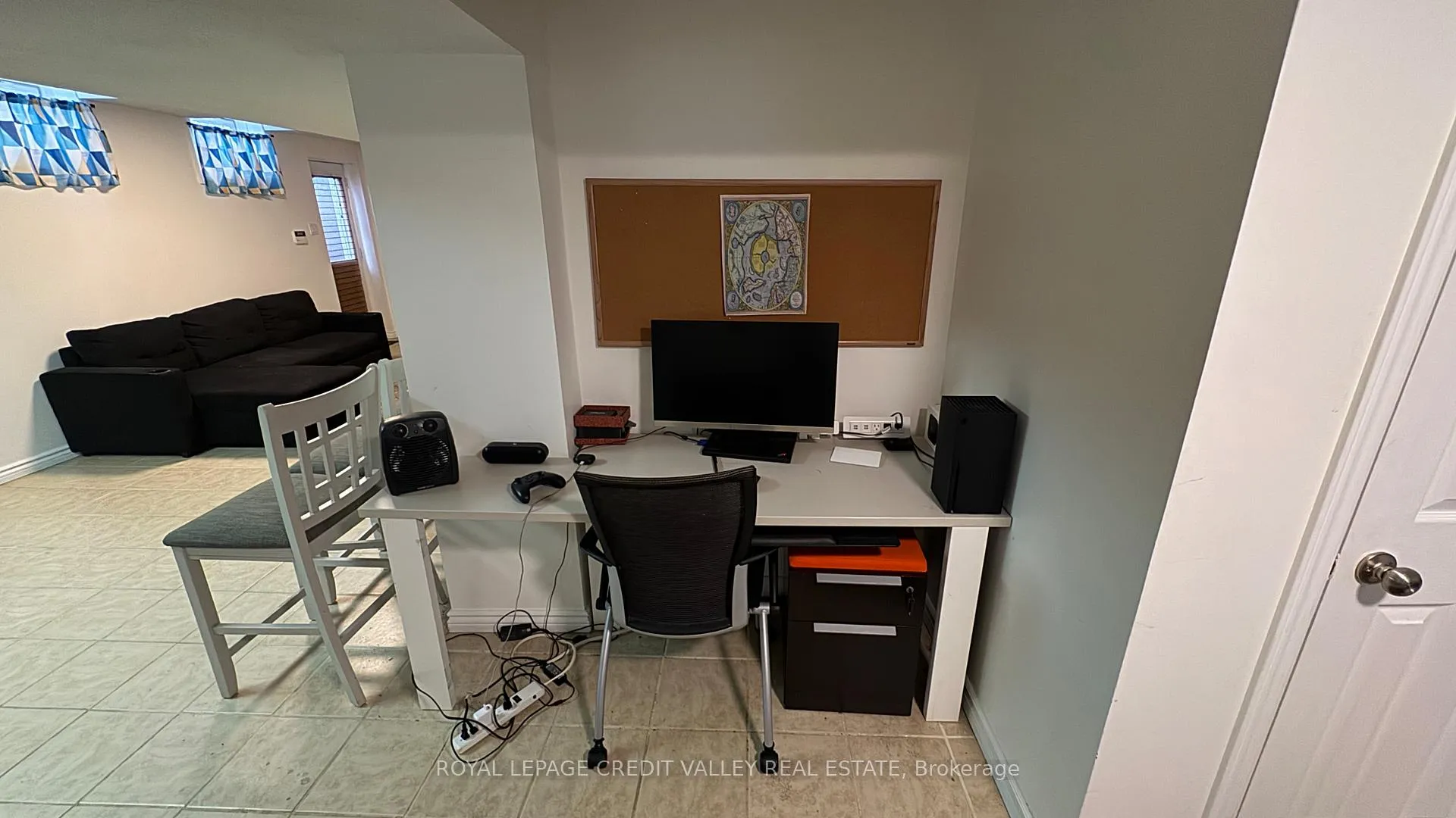 Photo 29 of 44 Australia Drive, Brampton, Sandringham-Wellington — HOMEH