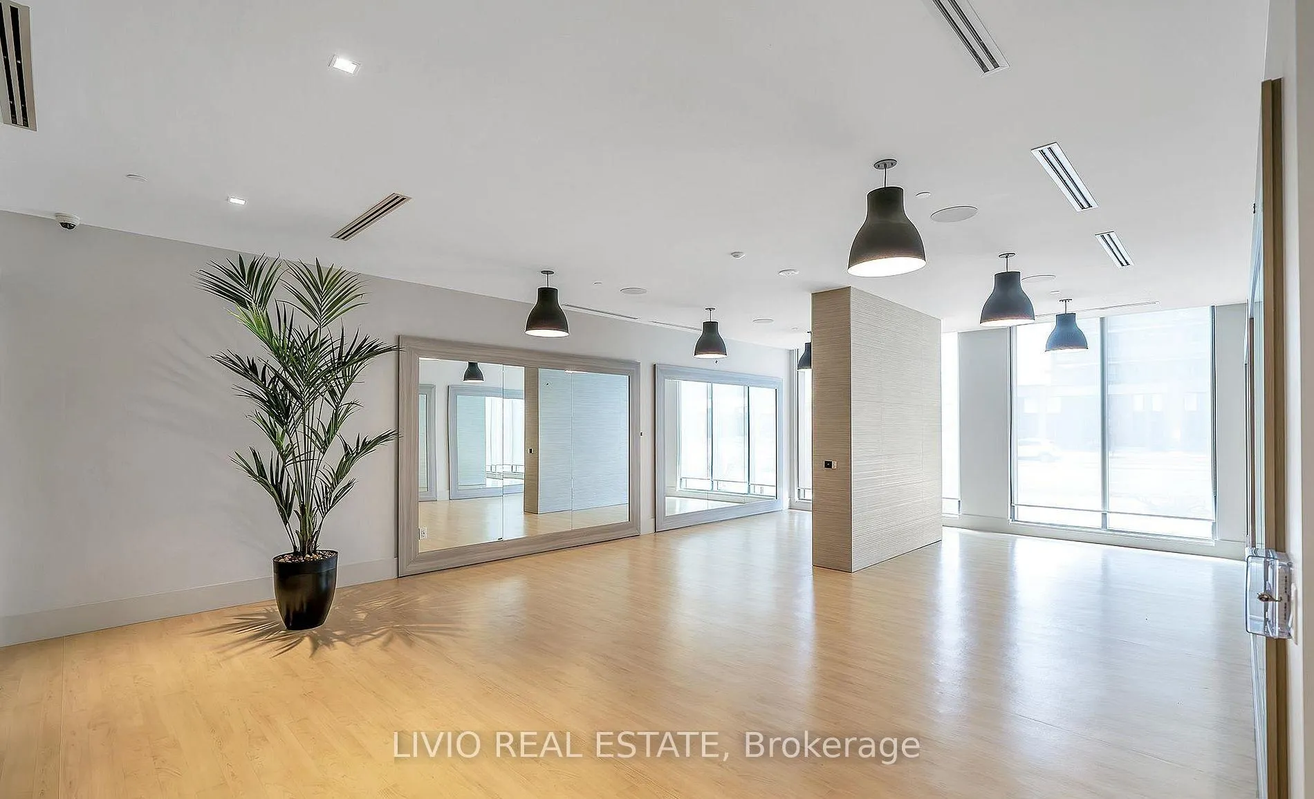 Photo 12 of Unit 2703, 2545 Simcoe Street N, Oshawa, Windfields — HOMEH