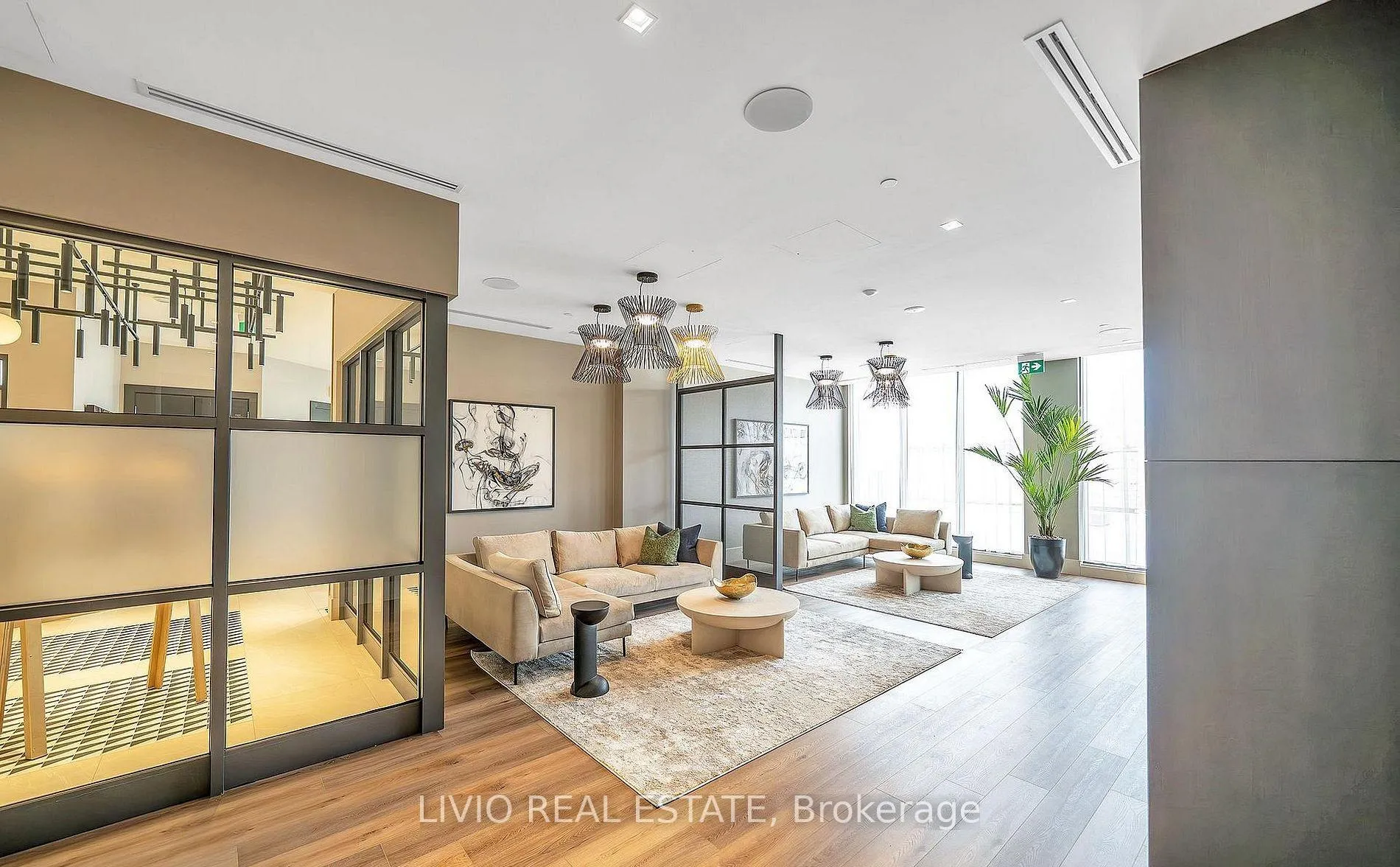 Photo 13 of Unit 2703, 2545 Simcoe Street N, Oshawa, Windfields — HOMEH