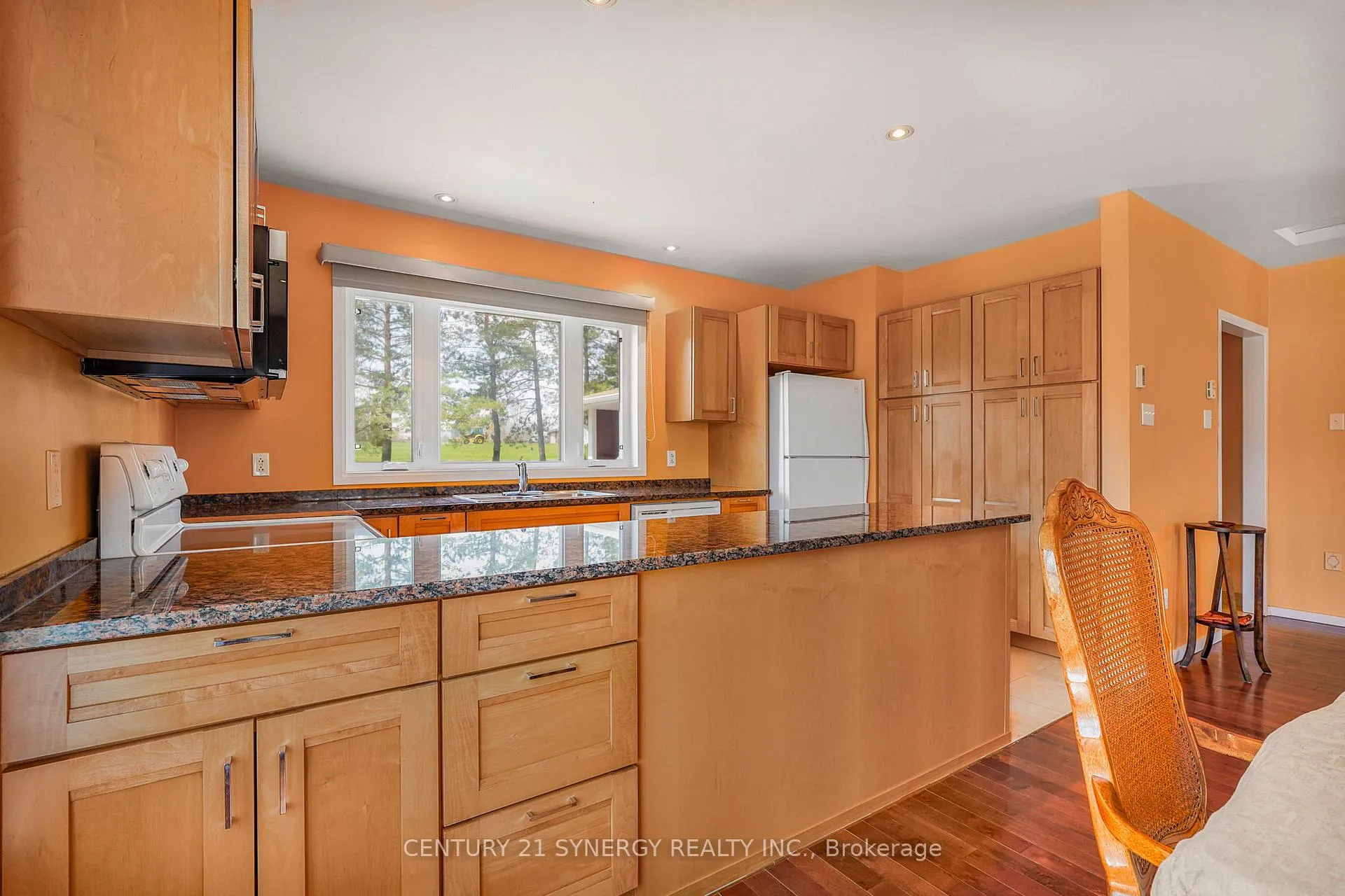 Photo 9 of 551 Greenlane Road, Champlain, Champlain Twp — HOMEH
