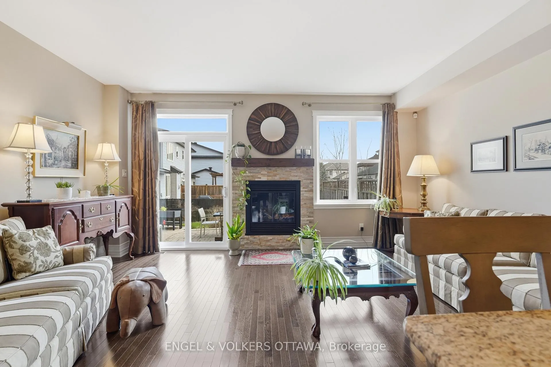 Photo 15 of 127 Beatrice Drive, Ottawa, Barrhaven - Longfields — HOMEH