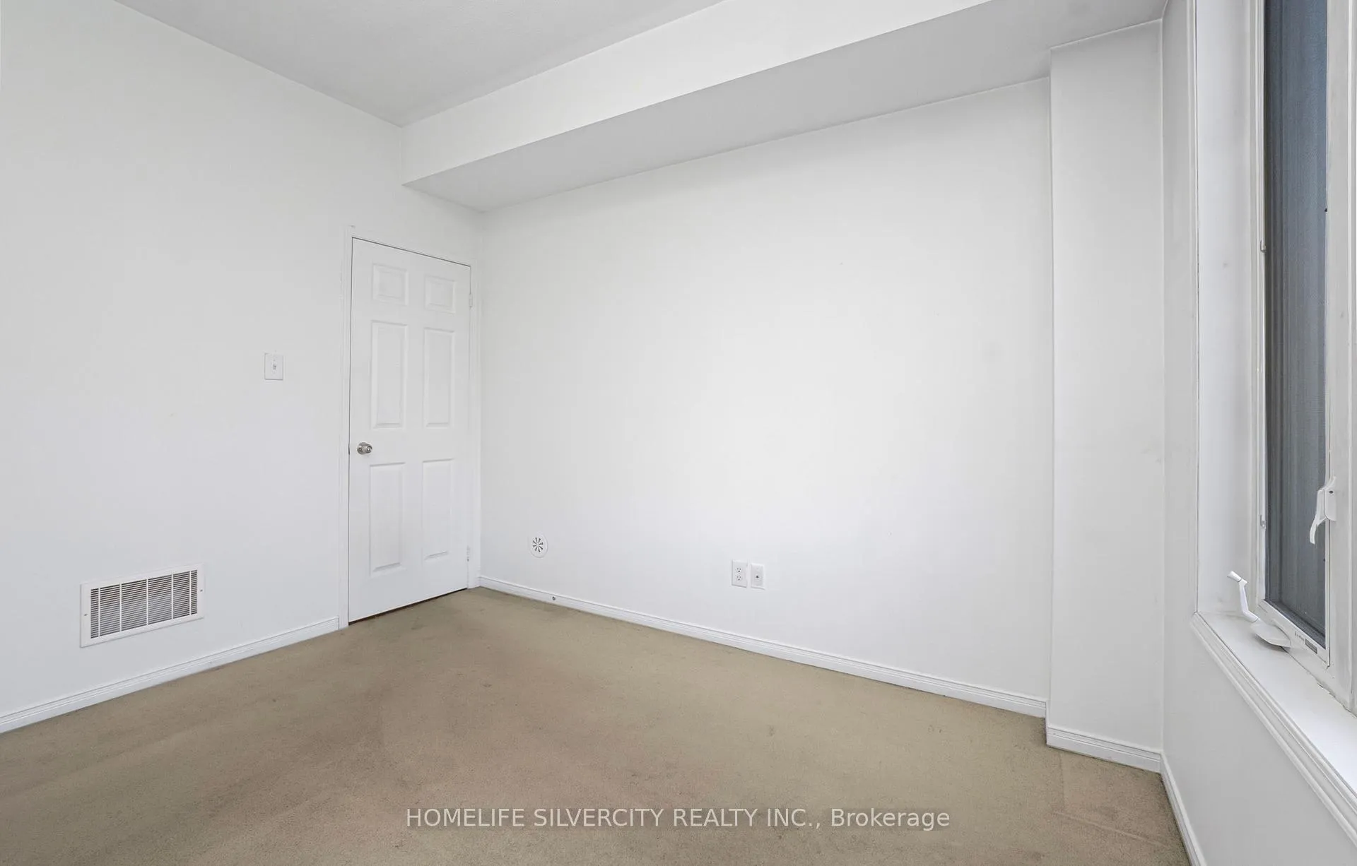 Photo 16 of Unit 38, 60 Fairwood Circle, Brampton, Sandringham-Wellington — HOMEH