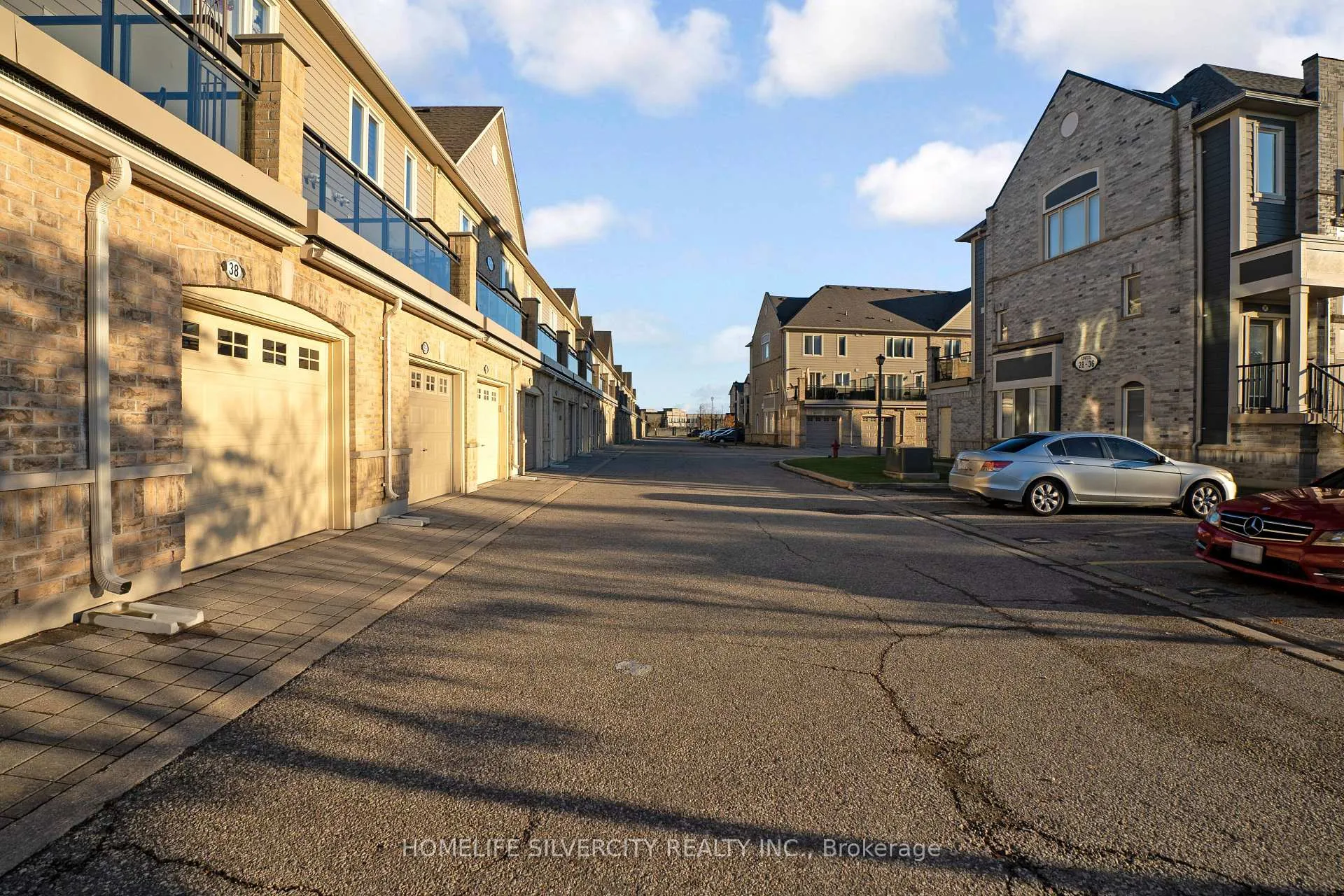 Photo 23 of Unit 38, 60 Fairwood Circle, Brampton, Sandringham-Wellington — HOMEH