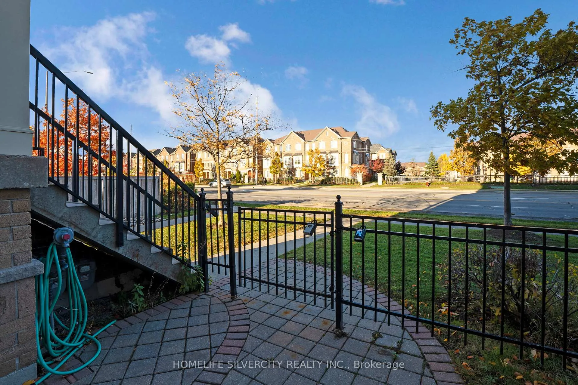 Photo 24 of Unit 38, 60 Fairwood Circle, Brampton, Sandringham-Wellington — HOMEH
