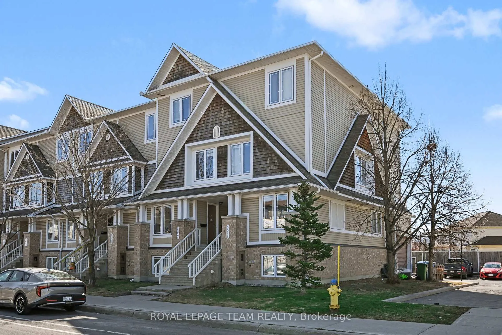 Photo 1 of Unit A, 554 Chapman Mills Drive, Ottawa, Barrhaven - Strandherd — HOMEH