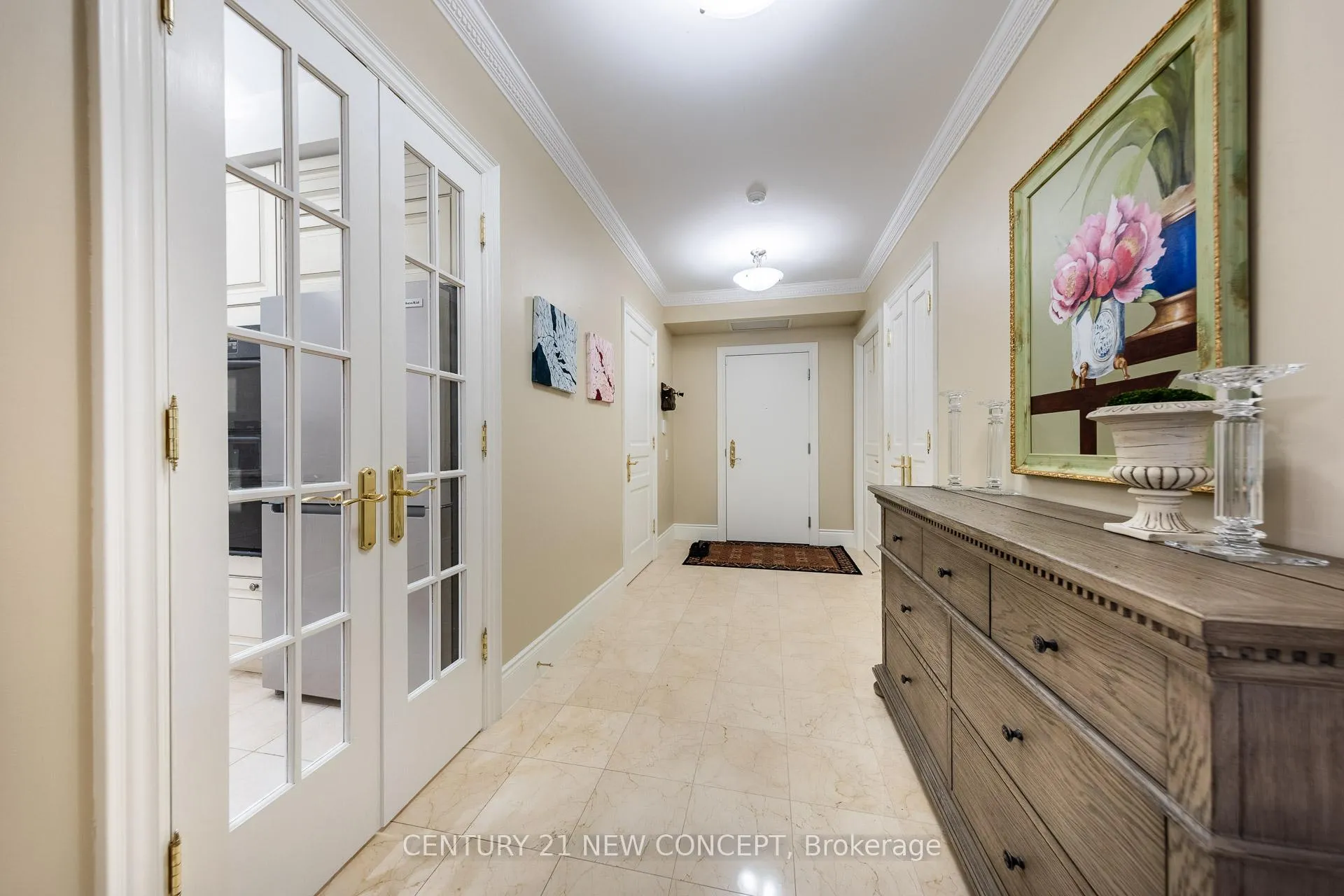 Photo 3 of Unit 204, 7071 Bayview Avenue, Markham, Bayview Glen — HOMEH