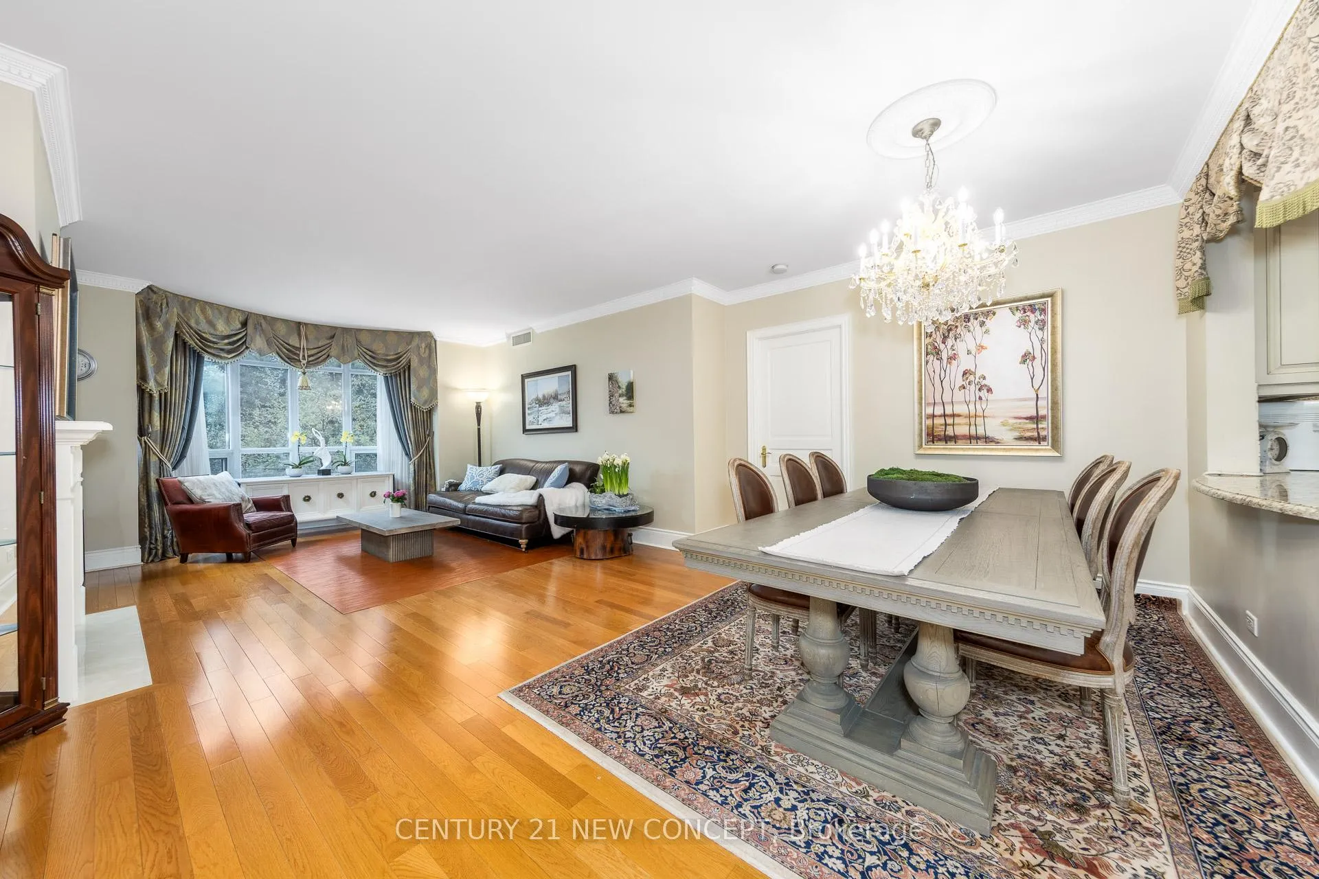 Photo 15 of Unit 204, 7071 Bayview Avenue, Markham, Bayview Glen — HOMEH