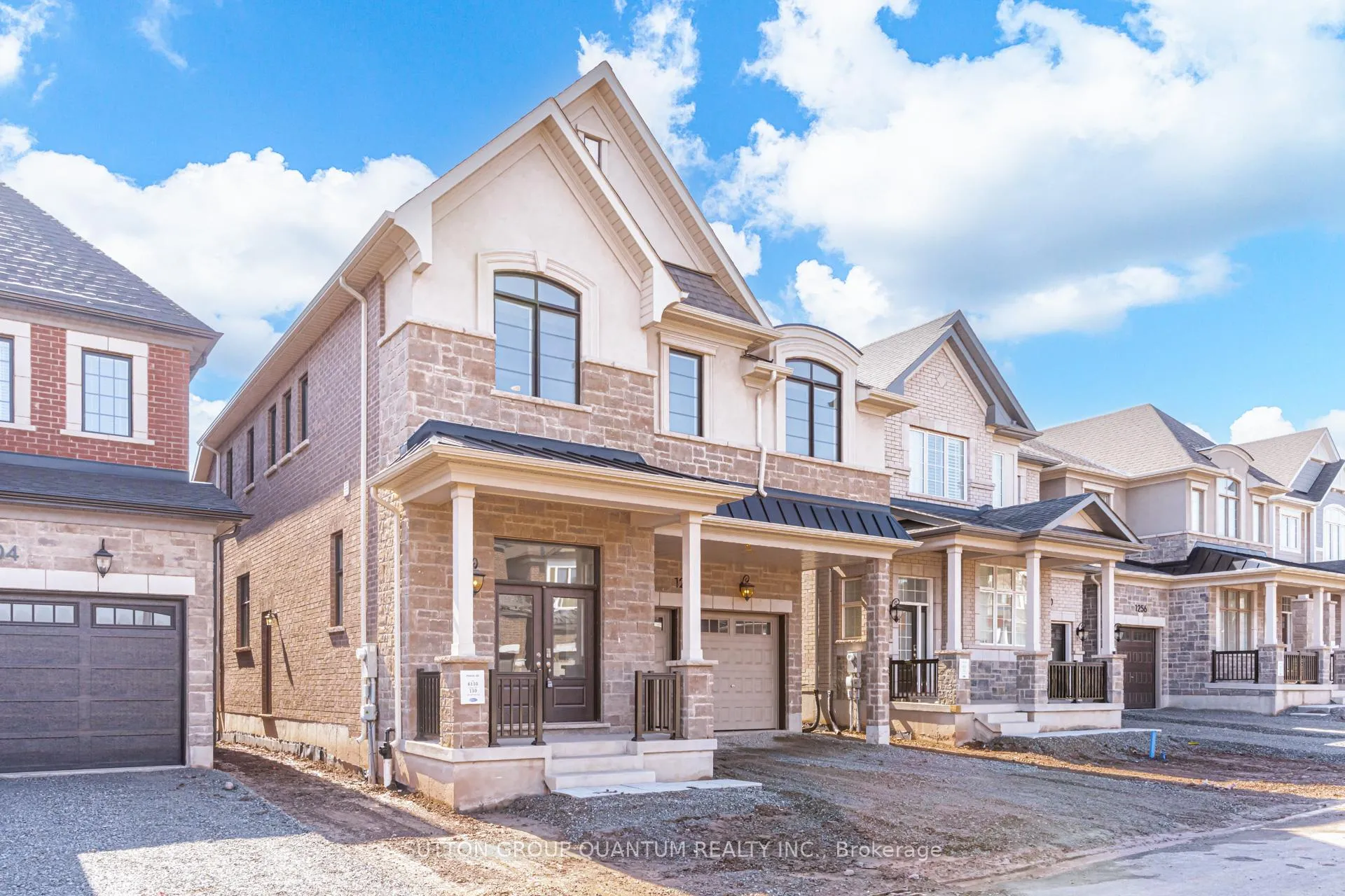 Photo 3 of 1264 Black Bear Trail, Oakville, Joshua Meadows — HOMEH