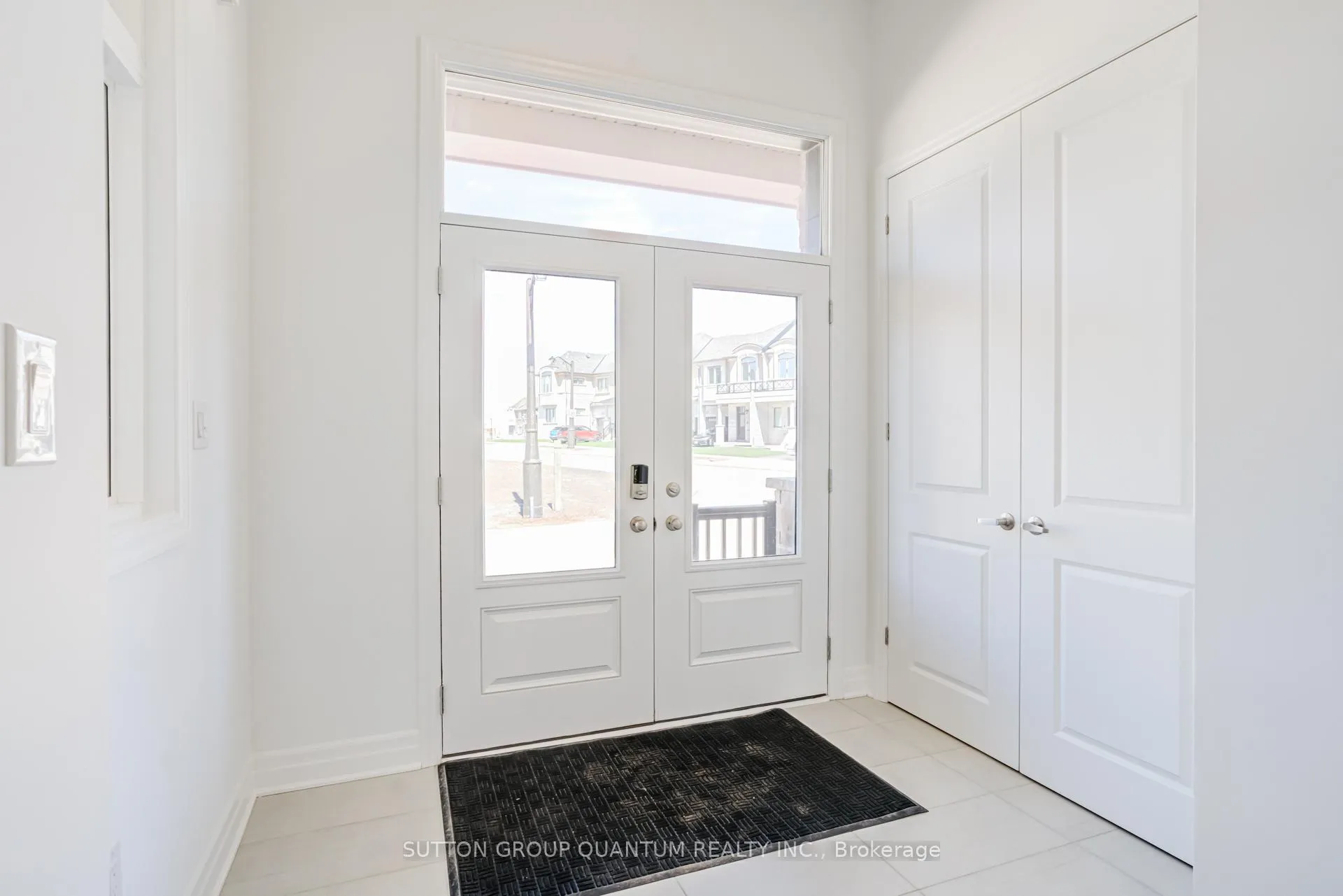 Photo 7 of 1264 Black Bear Trail, Oakville, Joshua Meadows — HOMEH