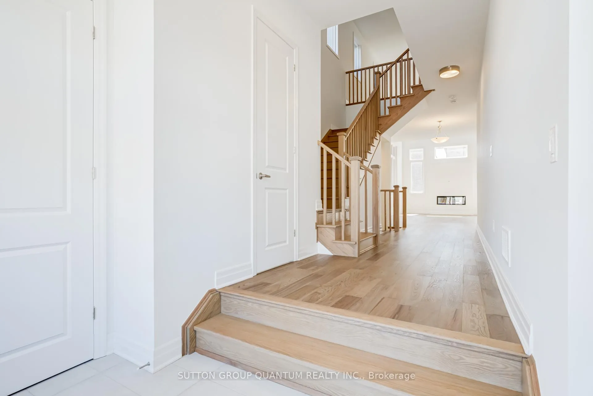 Photo 8 of 1264 Black Bear Trail, Oakville, Joshua Meadows — HOMEH