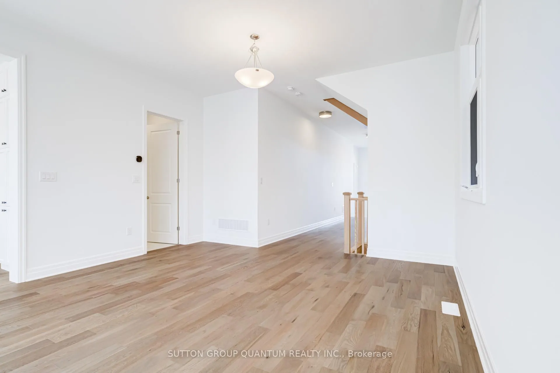 Photo 10 of 1264 Black Bear Trail, Oakville, Joshua Meadows — HOMEH