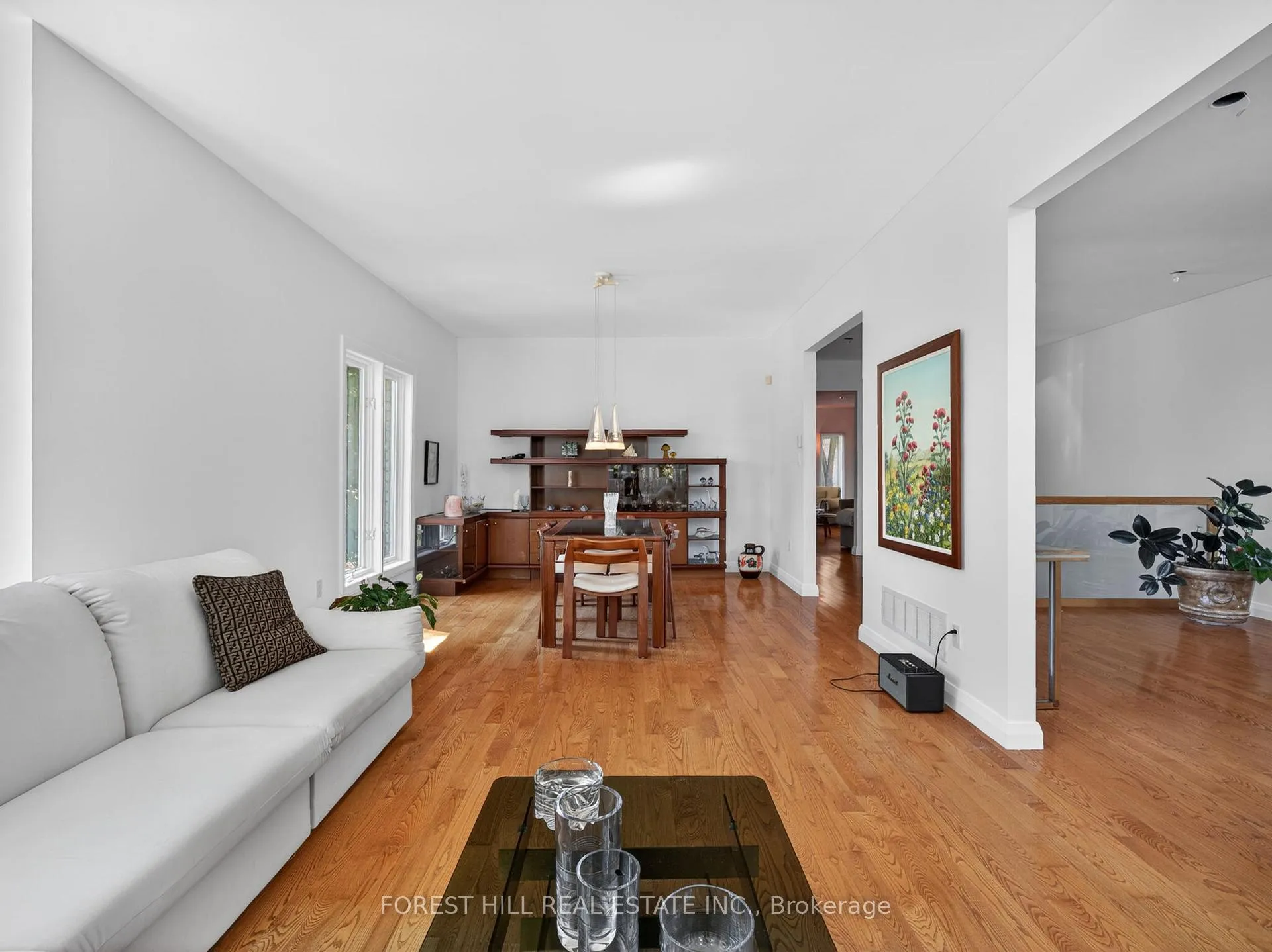 Photo 7 of 600 Wycliffe Avenue, Vaughan, Islington Woods — HOMEH