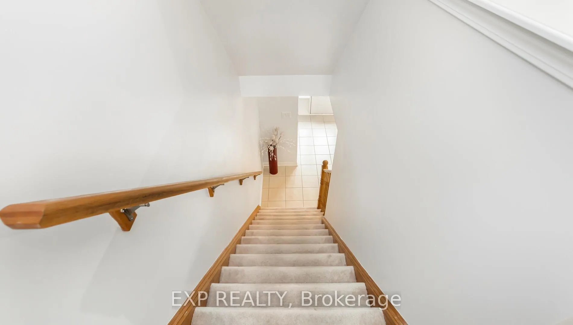 Photo 19 of 102 Bleasdale Avenue, Brampton, Northwest Brampton — HOMEH