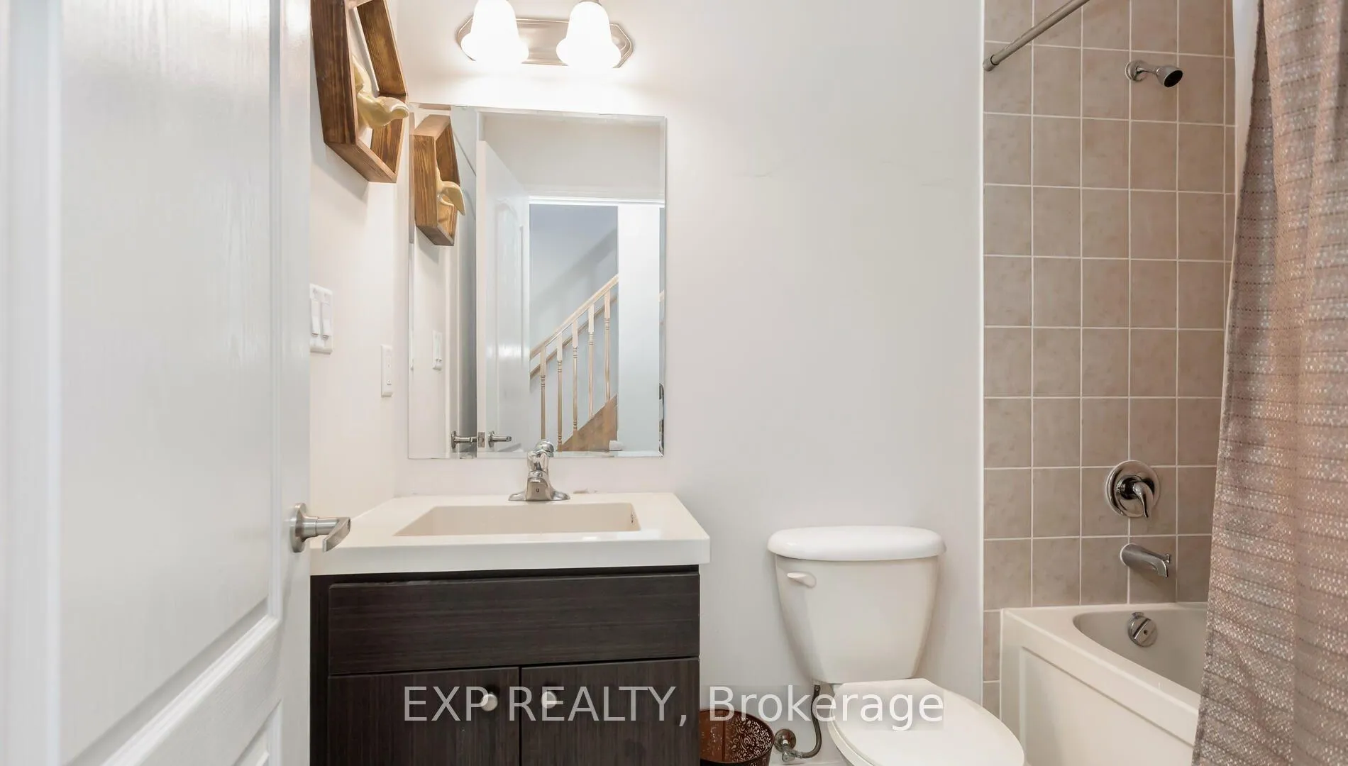 Photo 22 of 102 Bleasdale Avenue, Brampton, Northwest Brampton — HOMEH