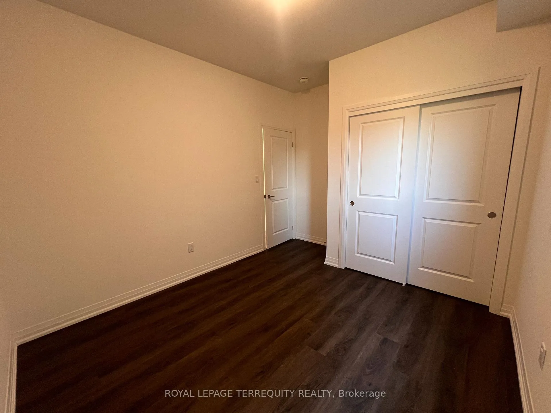 Photo 10 of 119 Acacia Road, Pelham, Fonthill — HOMEH