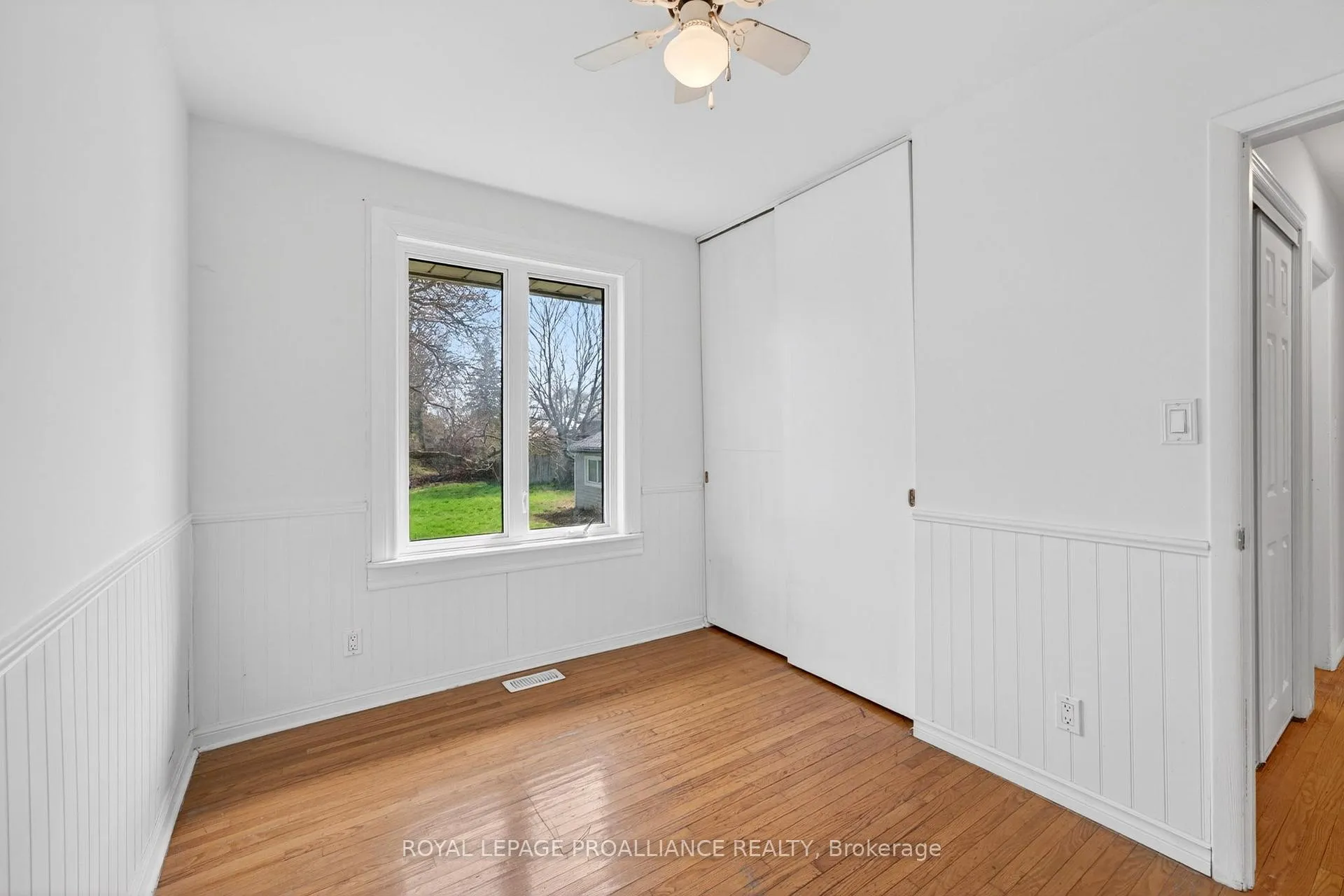 Photo 22 of 521 Sidney Street, Belleville, Belleville Ward — HOMEH