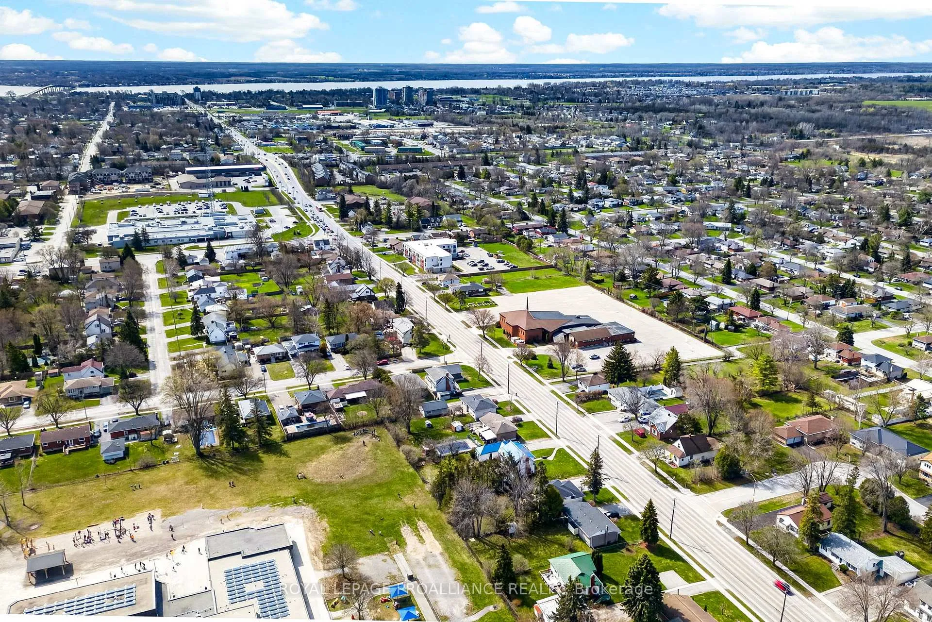 Photo 42 of 521 Sidney Street, Belleville, Belleville Ward — HOMEH
