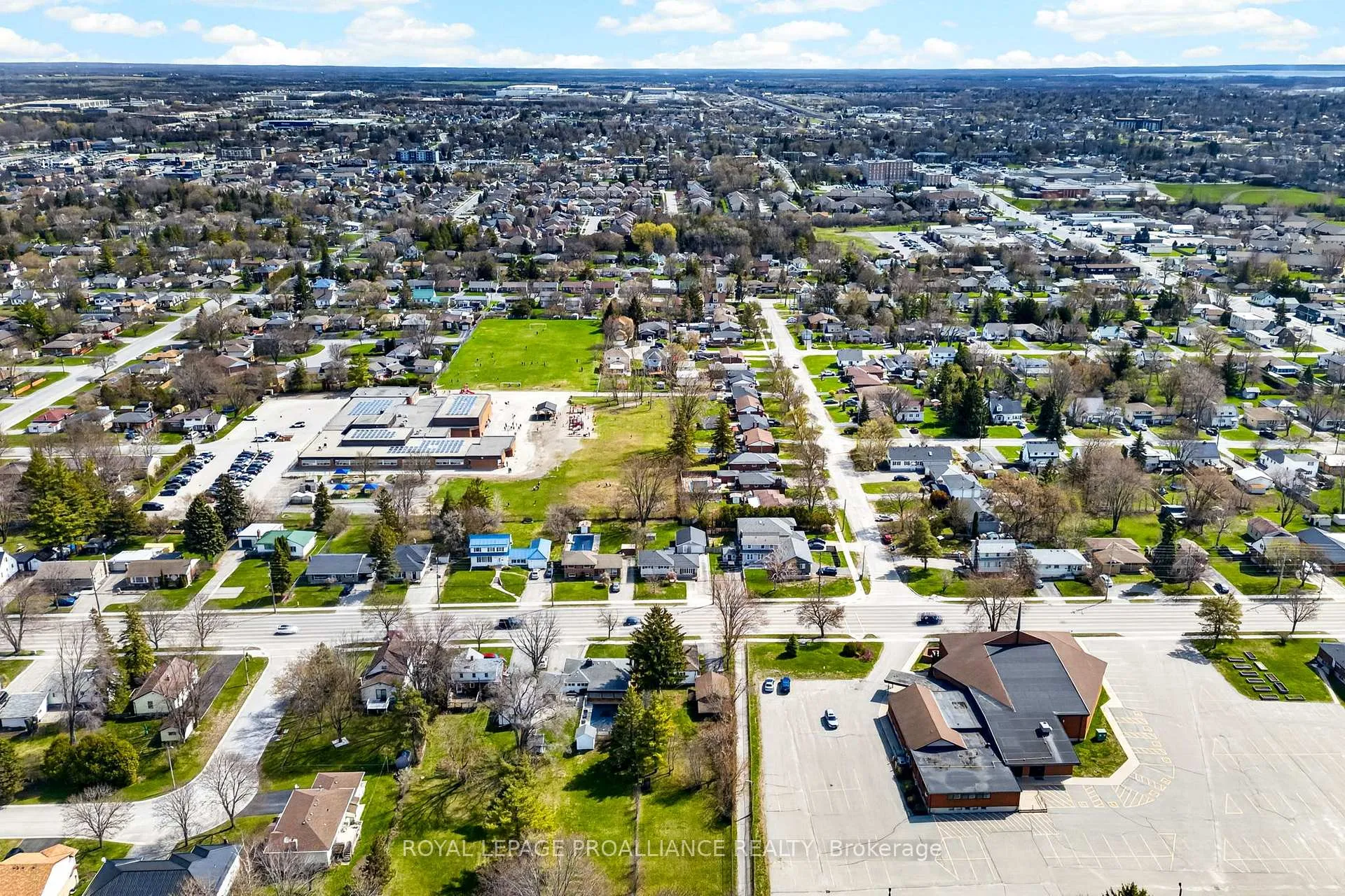 Photo 43 of 521 Sidney Street, Belleville, Belleville Ward — HOMEH