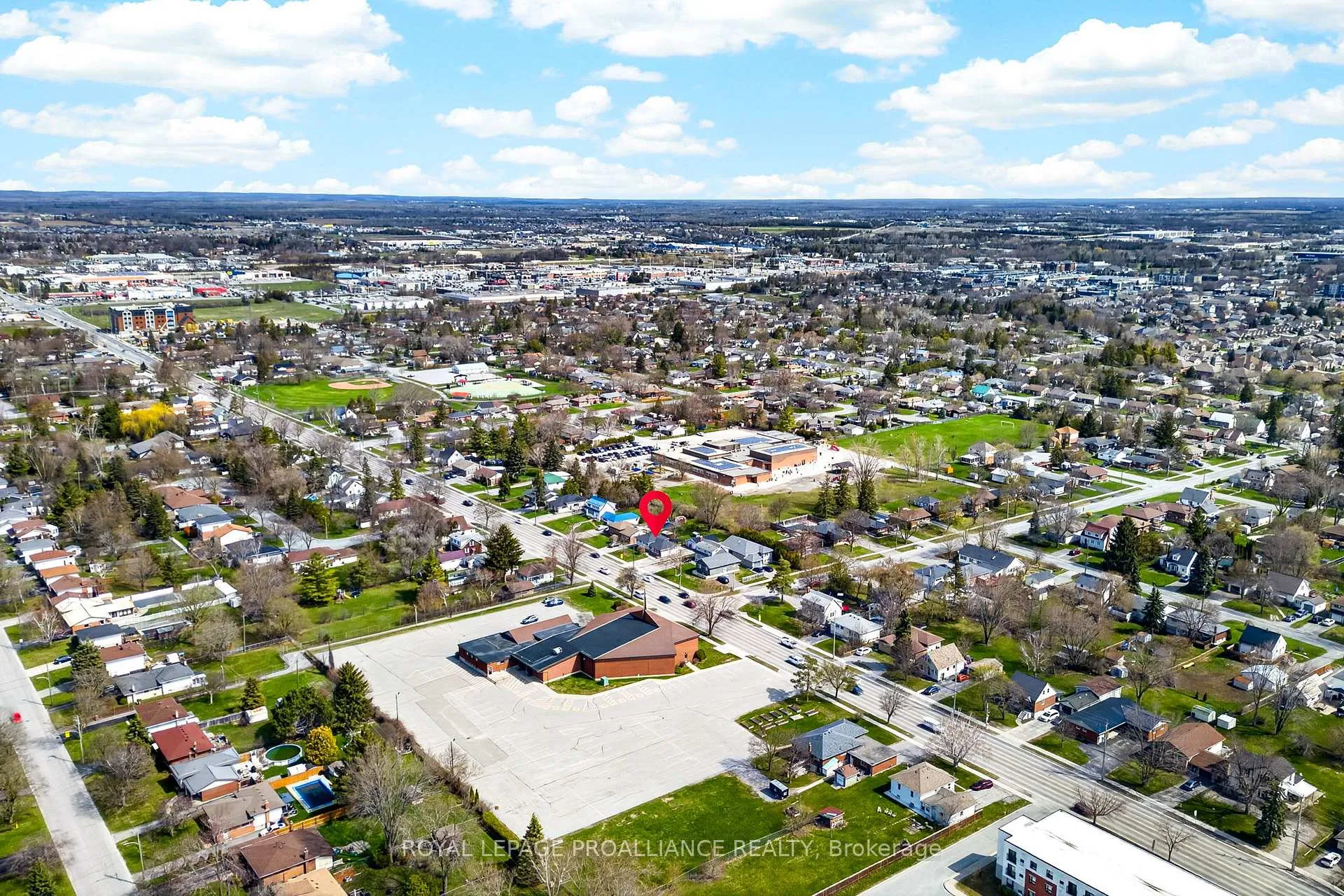 Photo 44 of 521 Sidney Street, Belleville, Belleville Ward — HOMEH