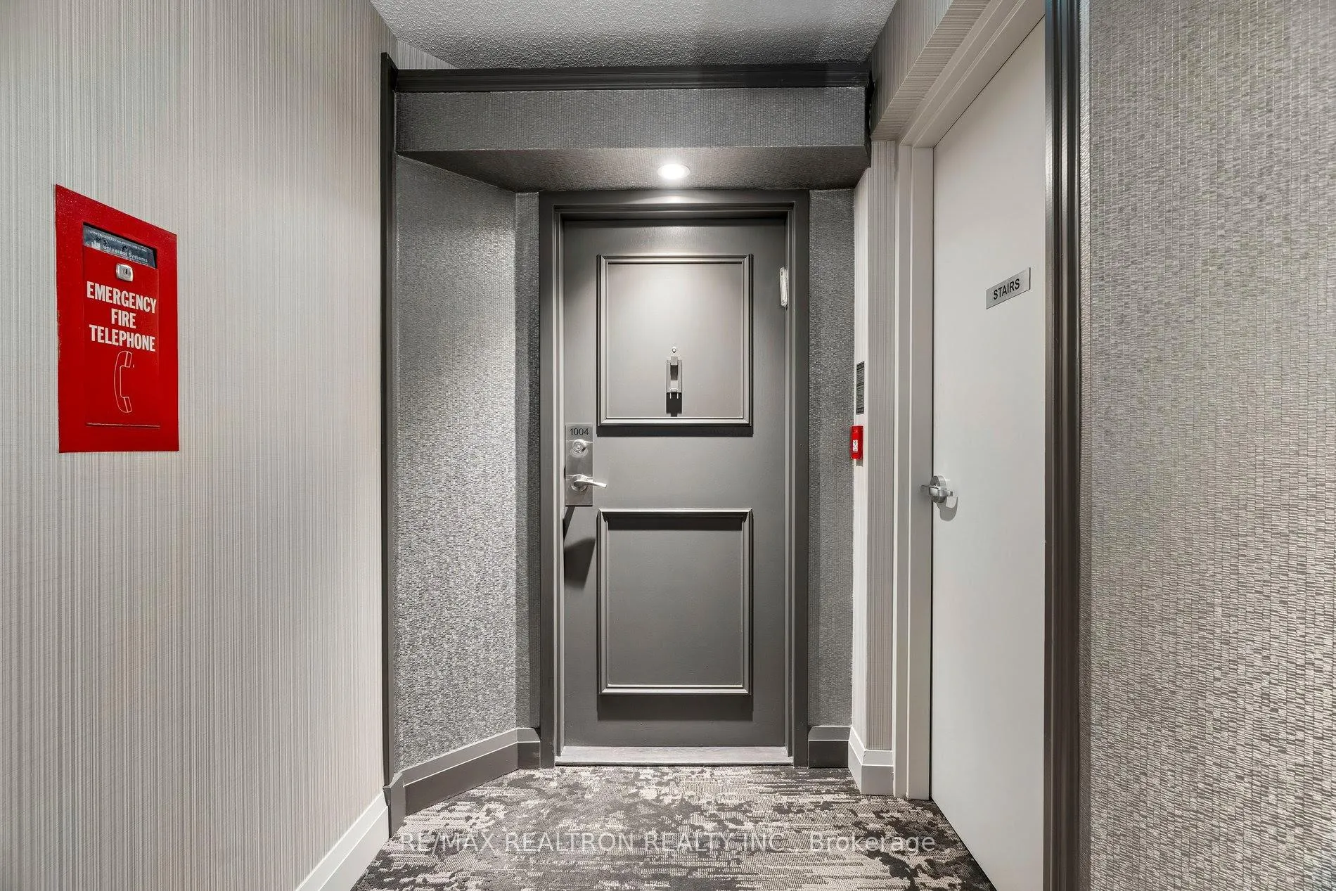 Photo 6 of Unit 1004, 110 Promenade Circle, Vaughan, Brownridge — HOMEH