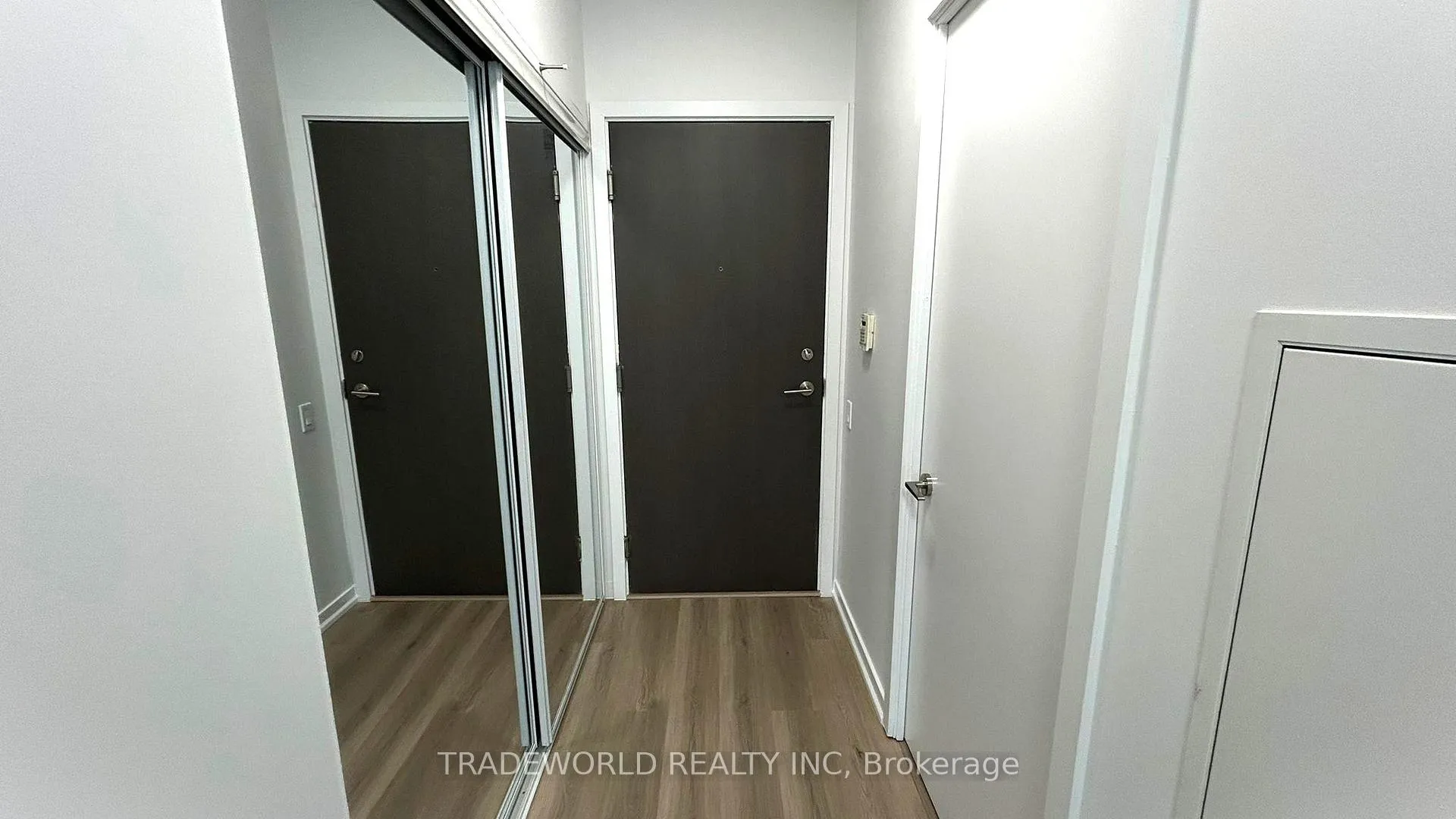 Photo 12 of Unit 1210, 103 The Queensway, Toronto, High Park-Swansea — HOMEH