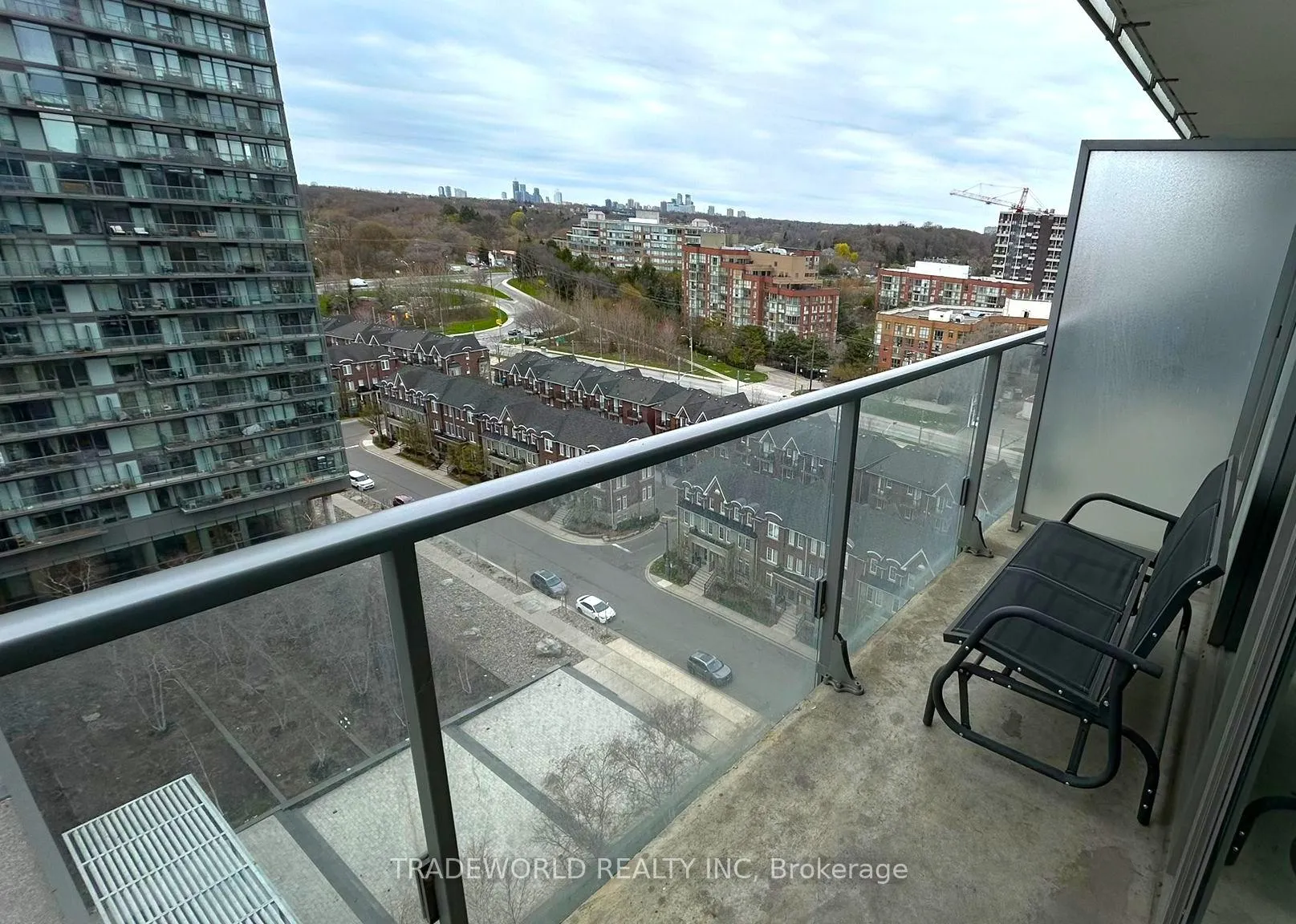 Photo 13 of Unit 1210, 103 The Queensway, Toronto, High Park-Swansea — HOMEH