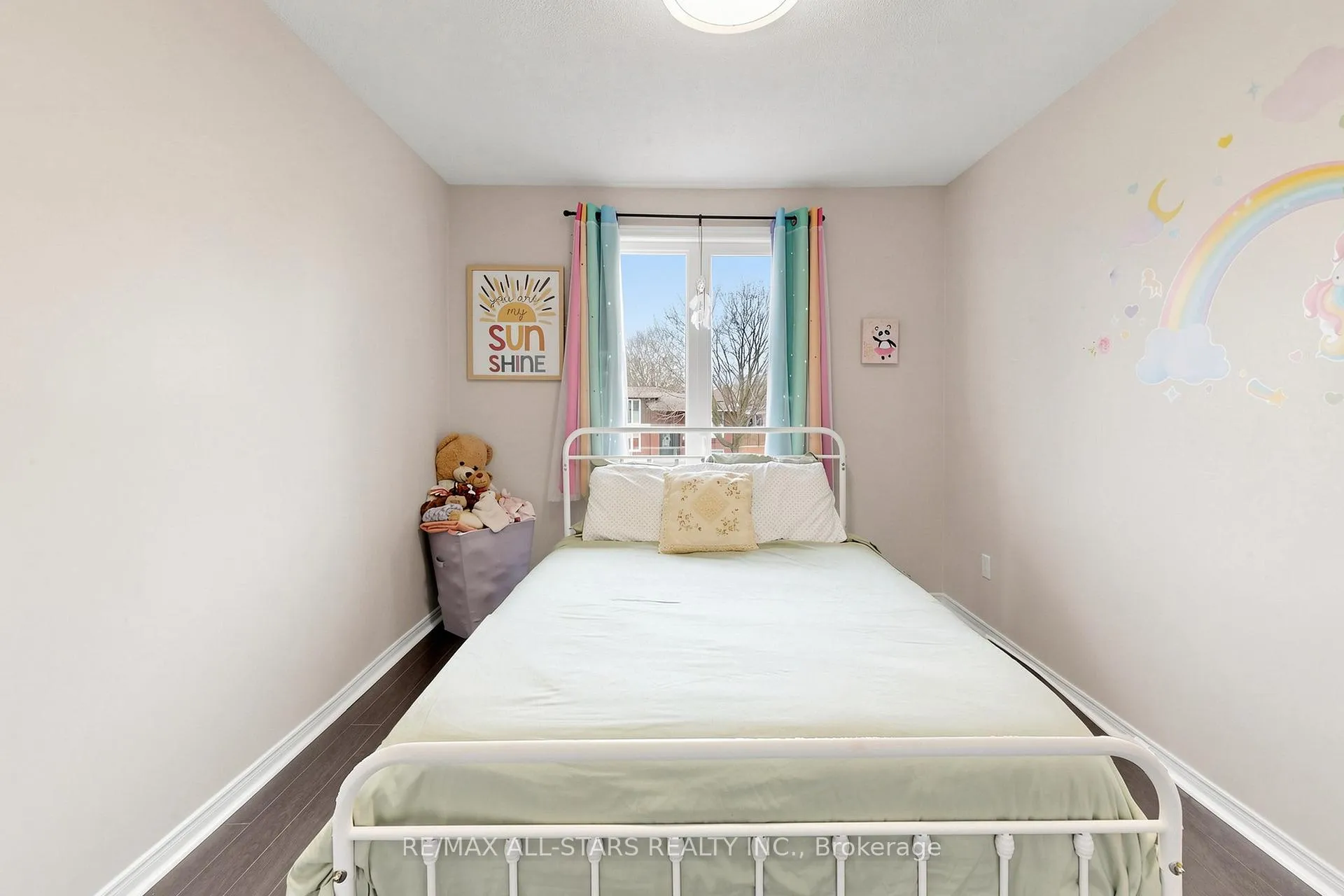 Photo 26 of 15 Applewood Crescent, Scugog, Port Perry — HOMEH