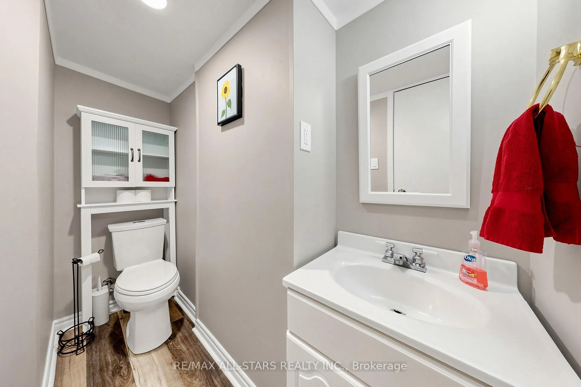 Photo 38 of 15 Applewood Crescent, Scugog, Port Perry — HOMEH
