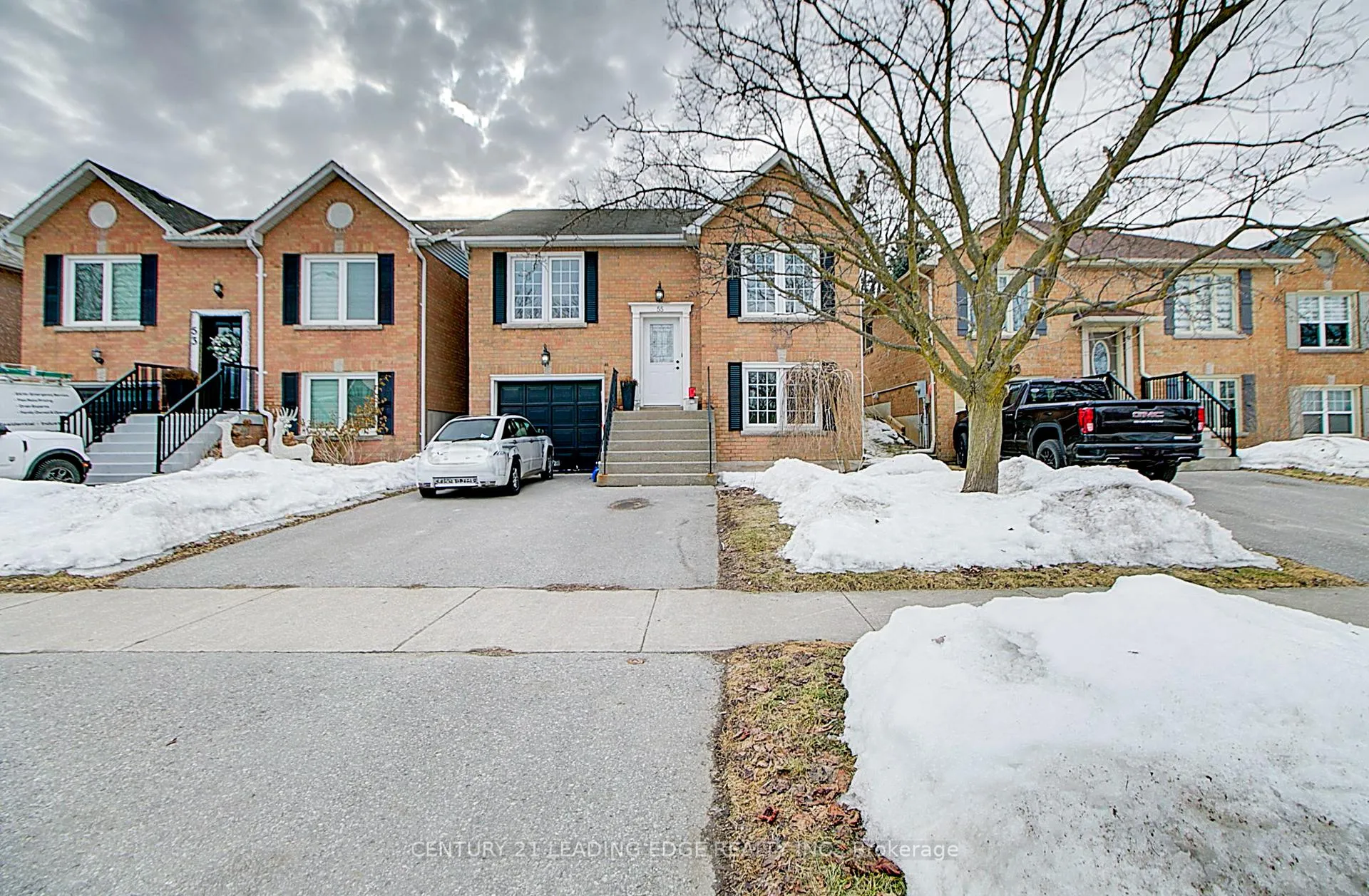Photo 1 of Unit Lower, 55 McCrimmon Crescent, Clarington, Bowmanville — HOMEH